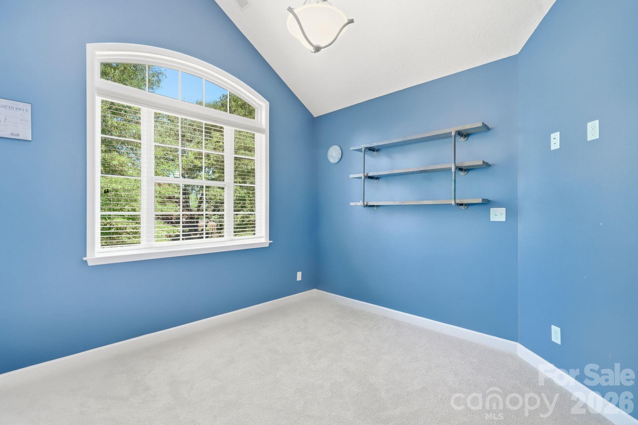 12902 Blakemore Avenue Property Photo 18