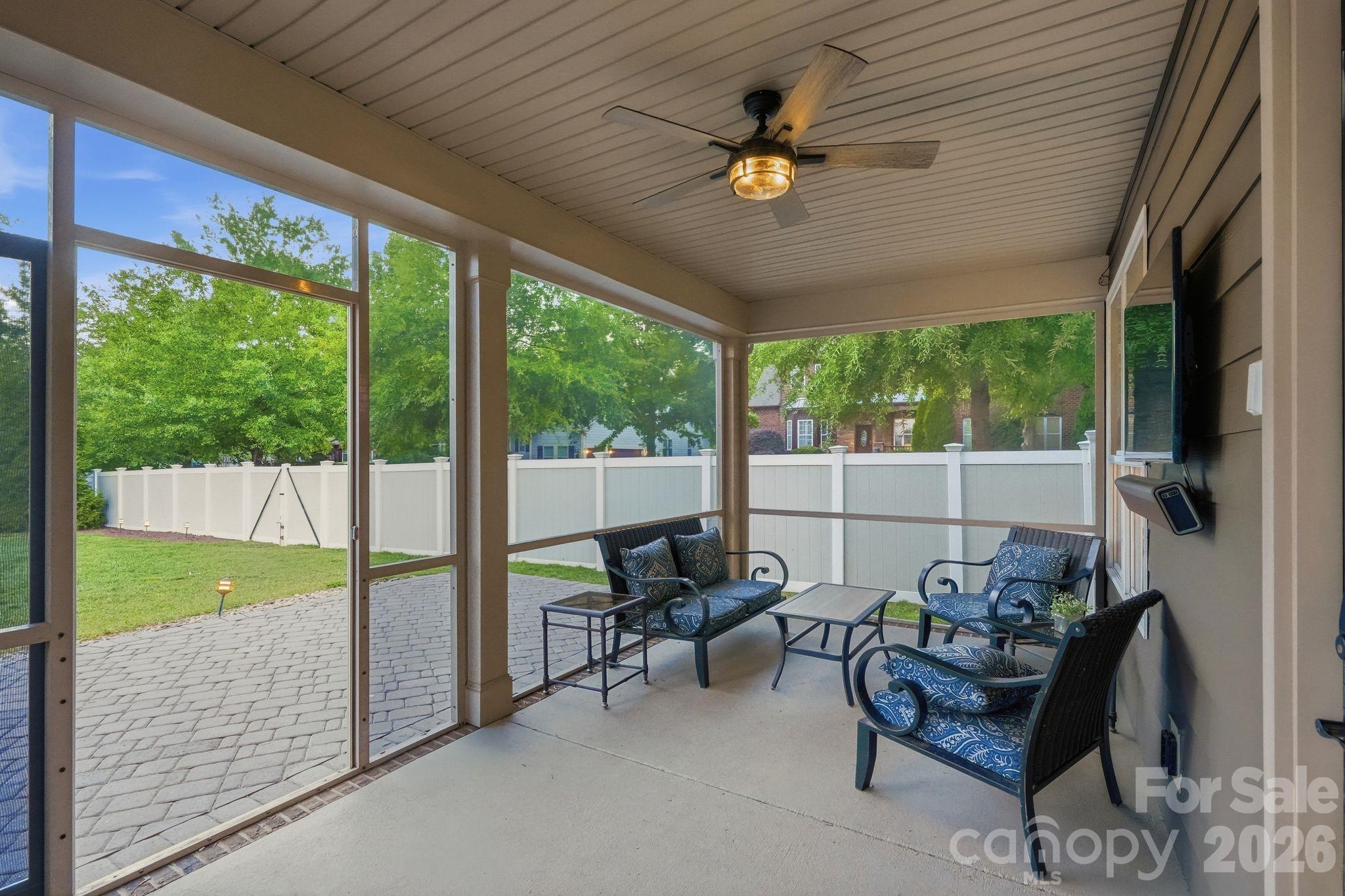 12902 Blakemore Avenue Property Photo 19