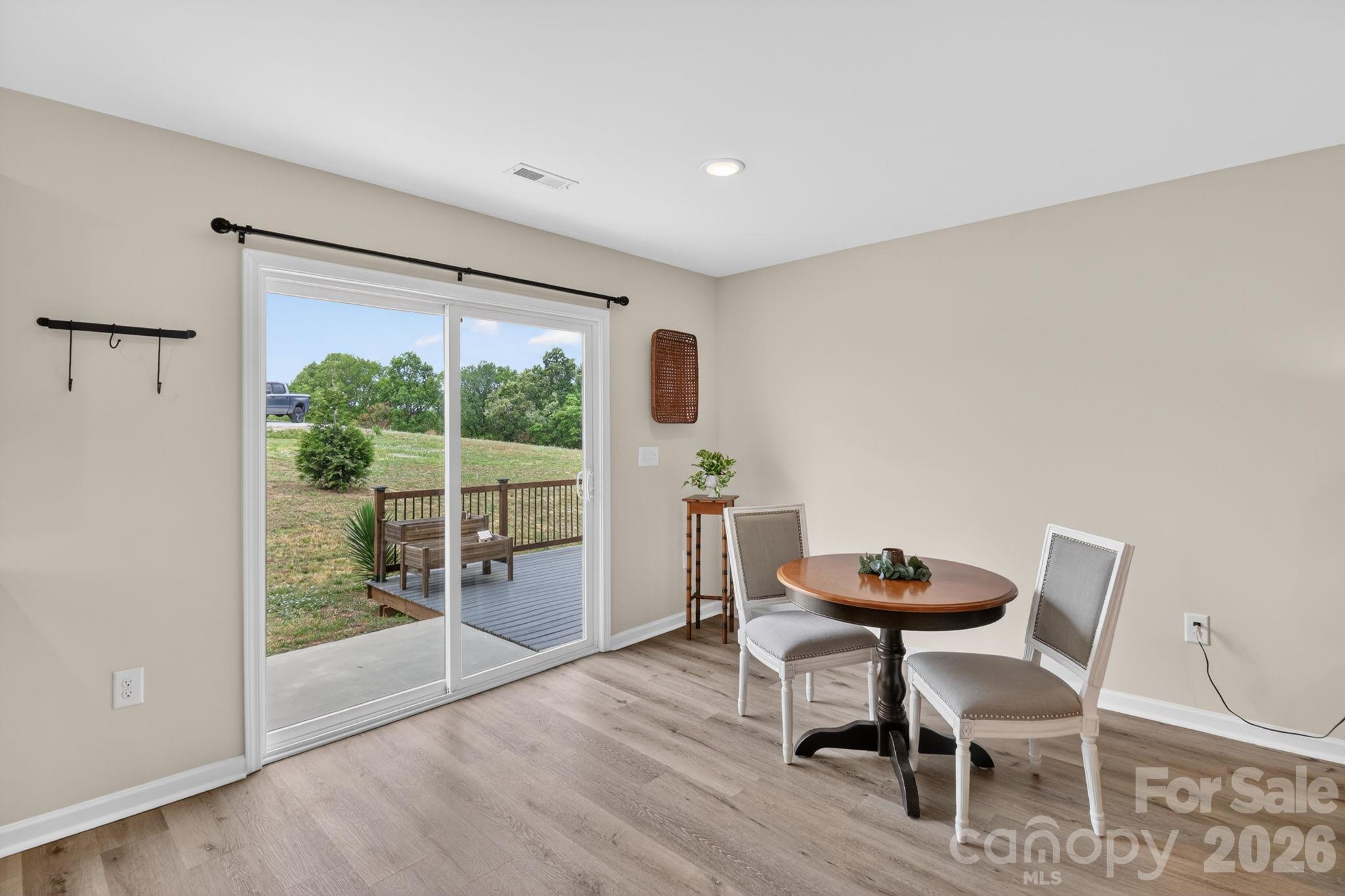 6109 Bunn Simpson Road Property Photo 4