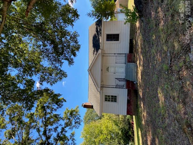 1609 Russell Courtney Road Property Photo 1