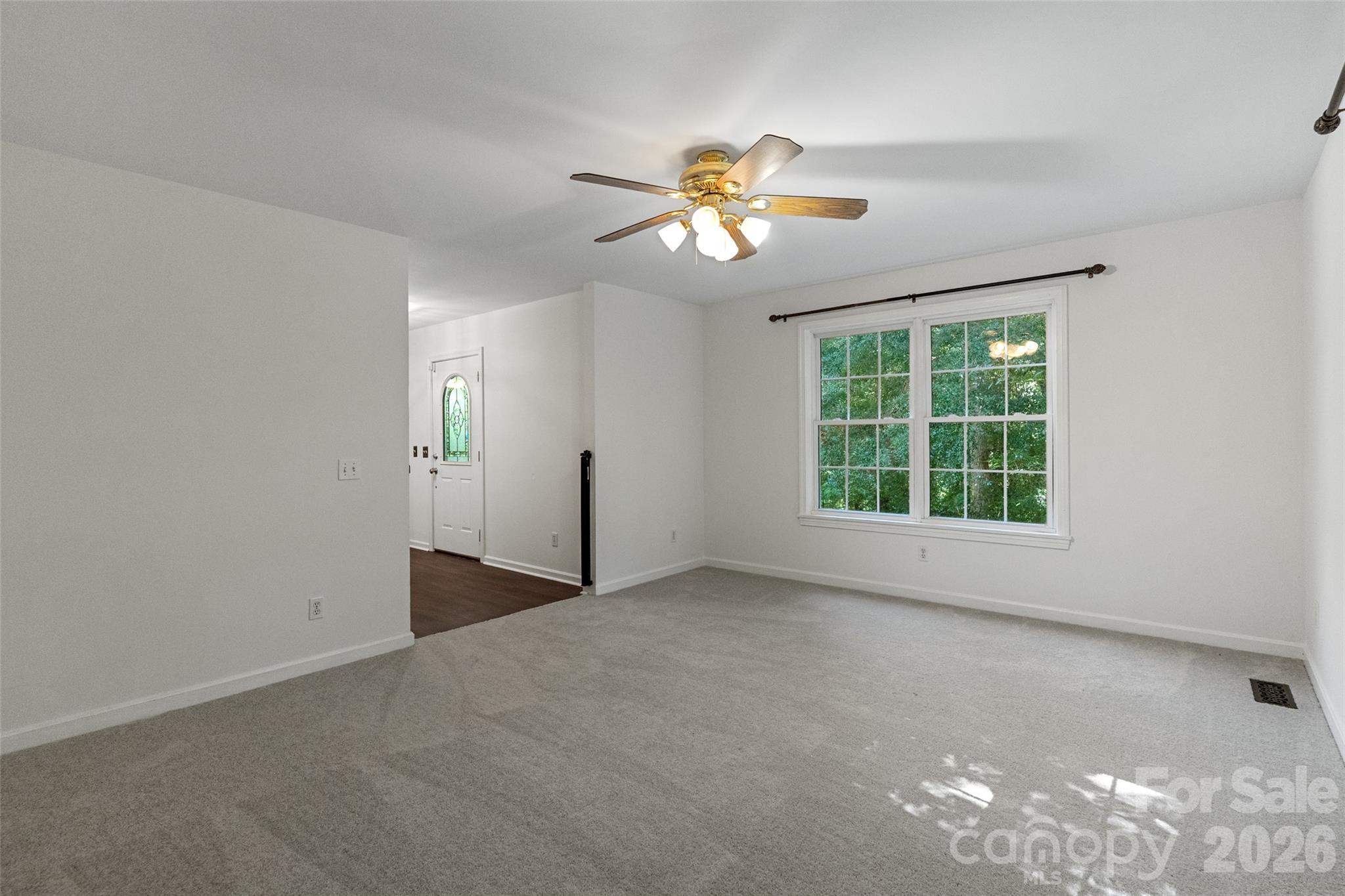 8327 Loma Linda Loop Property Photo 5