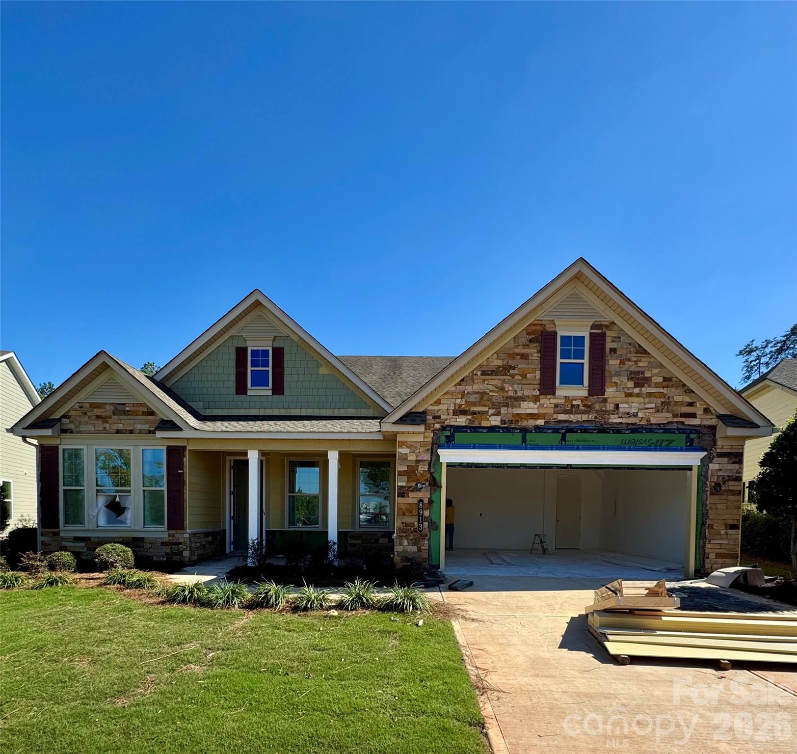 8913 Silver Springs Court Property Photo 2