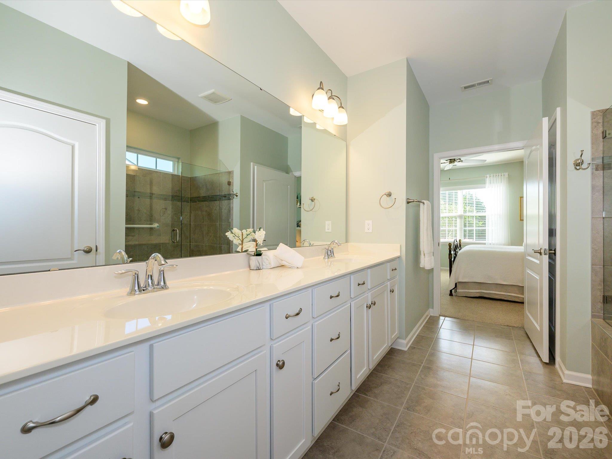 8219 Asher Chase Trail Property Photo 24