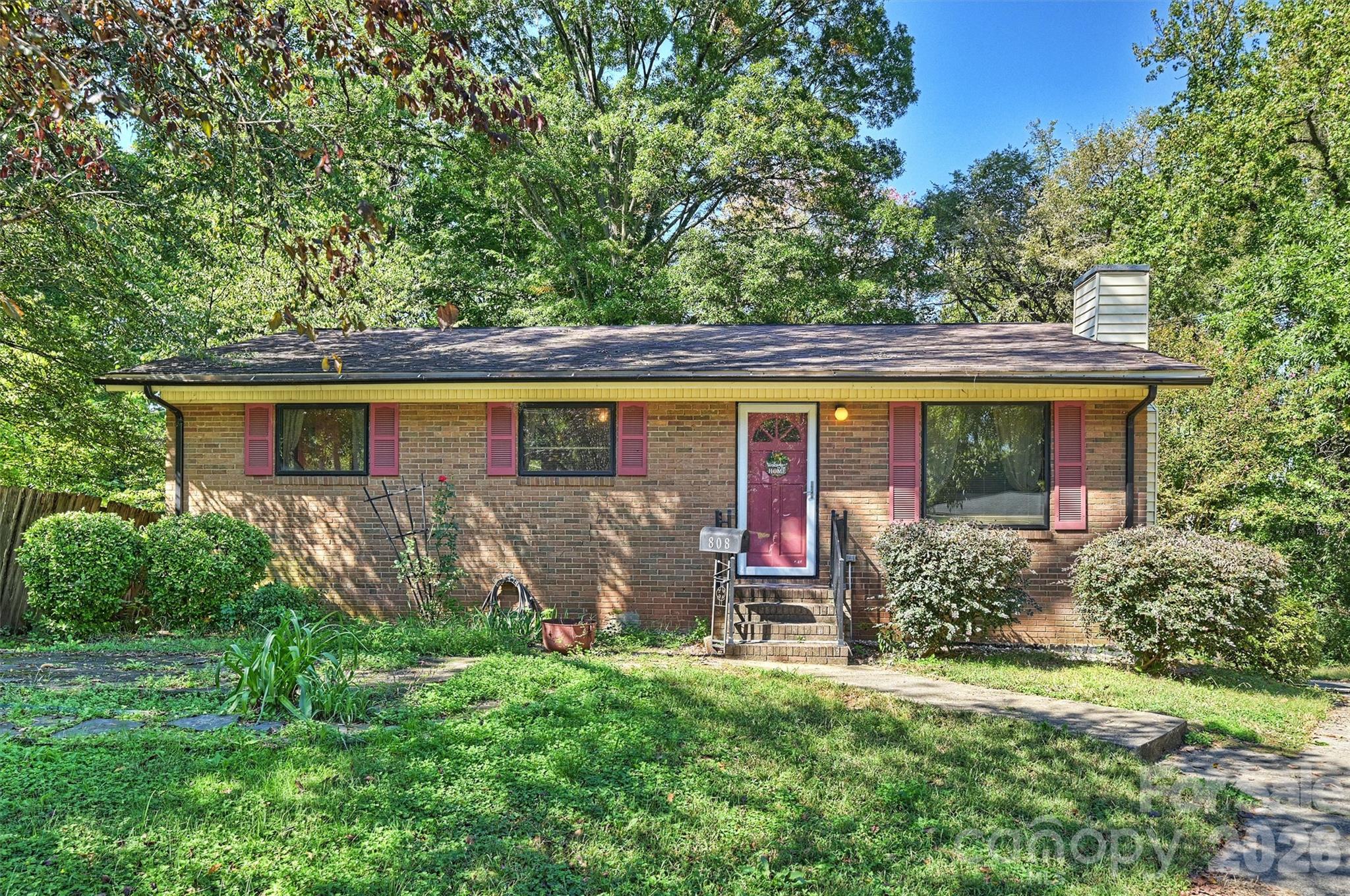 808 Davenport Street Property Photo 1