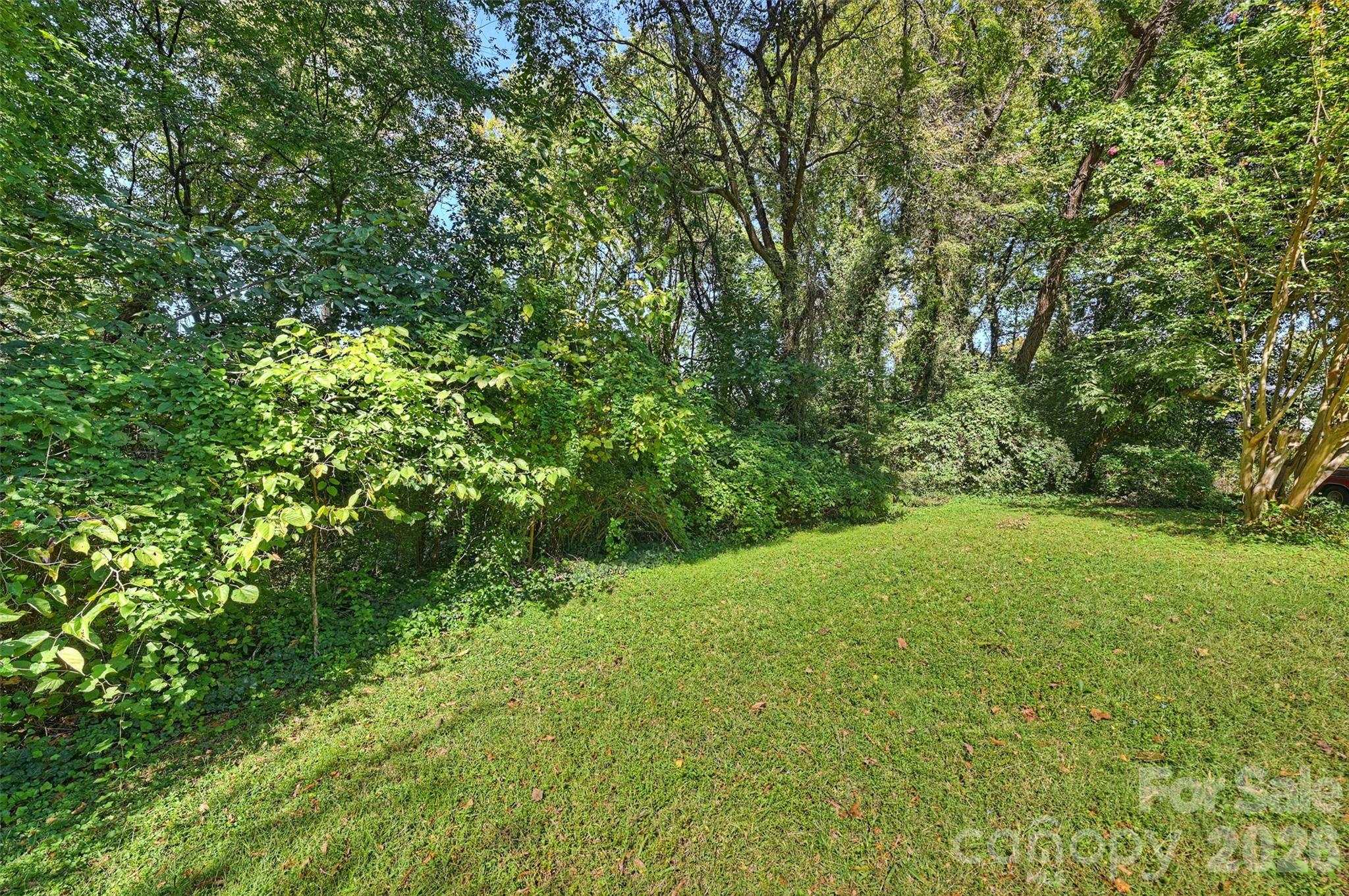 808 Davenport Street Property Photo 32