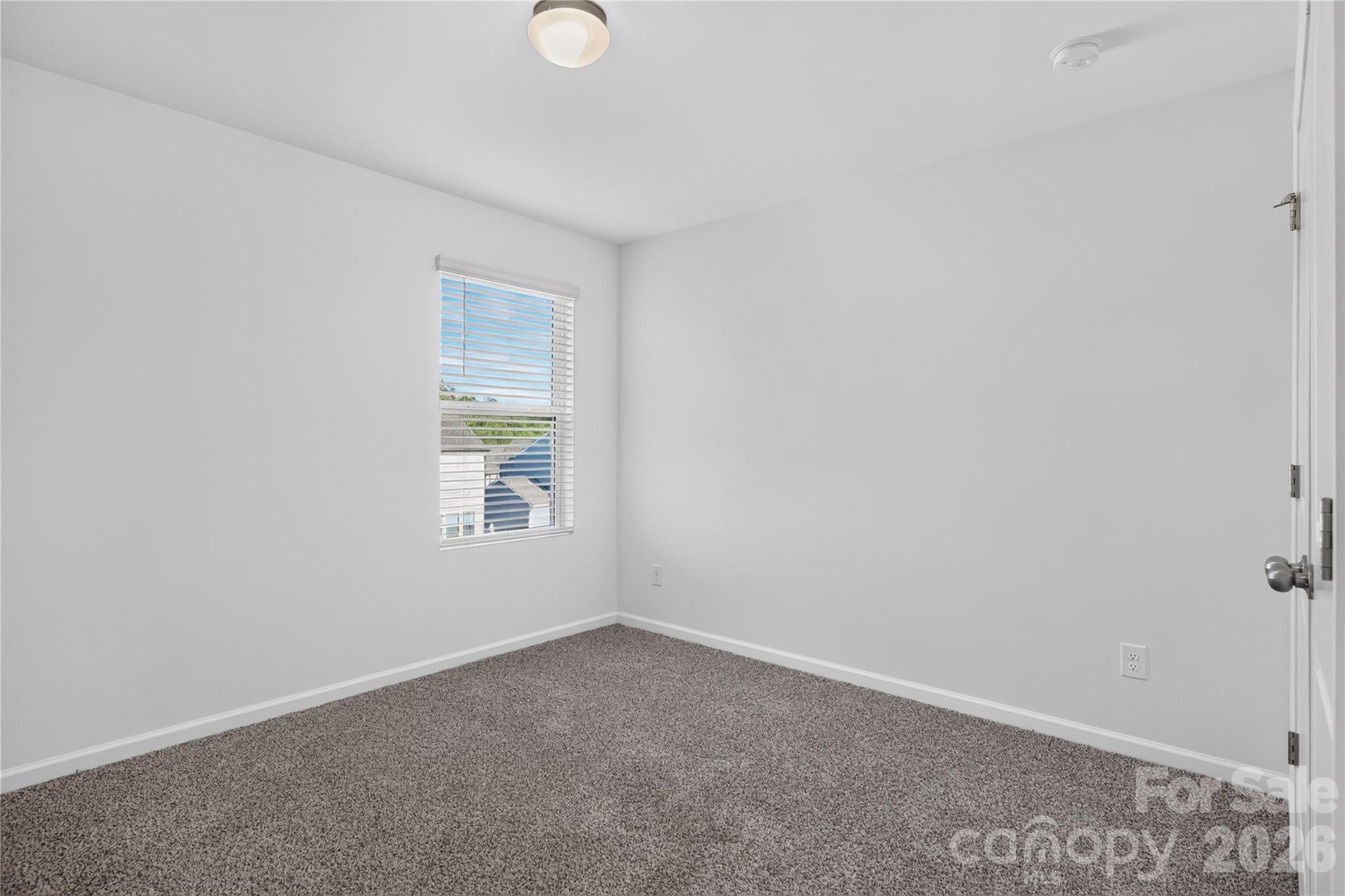 731 Scotch Meadows Loop Property Photo 24