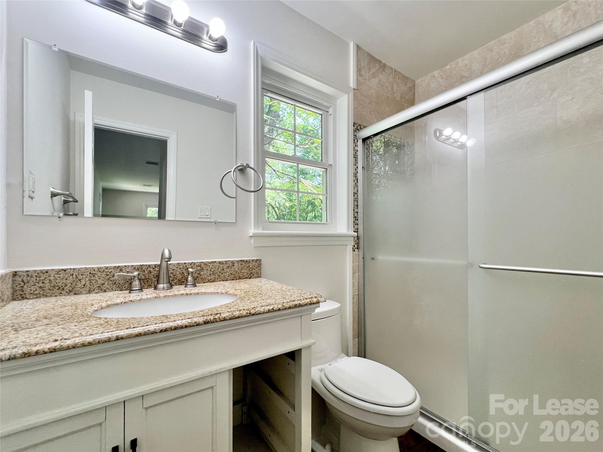 2200 Fair Forest Drive Property Photo 14