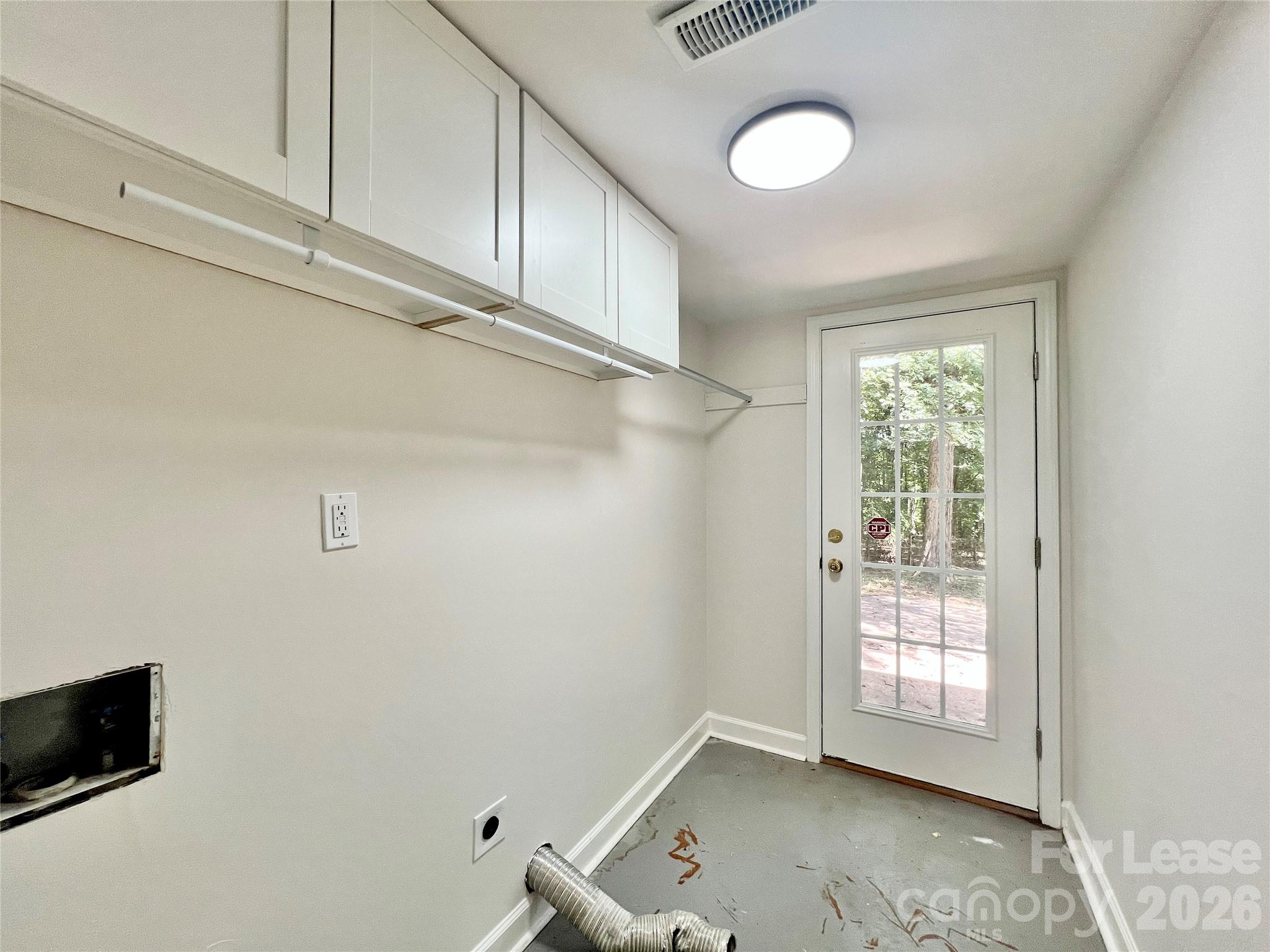 2200 Fair Forest Drive Property Photo 22