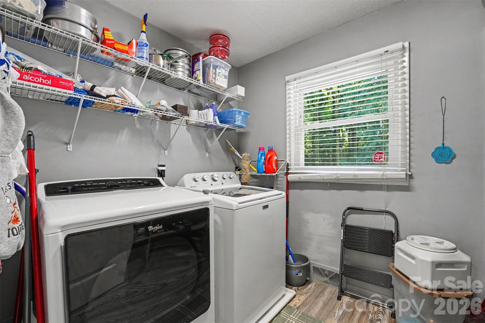 211 W 21st Street Property Photo 13