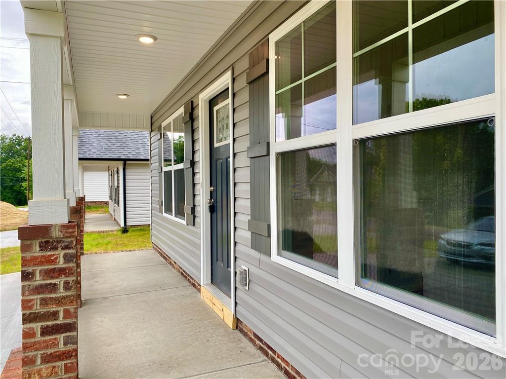 610 Ben Avenue Property Photo 2