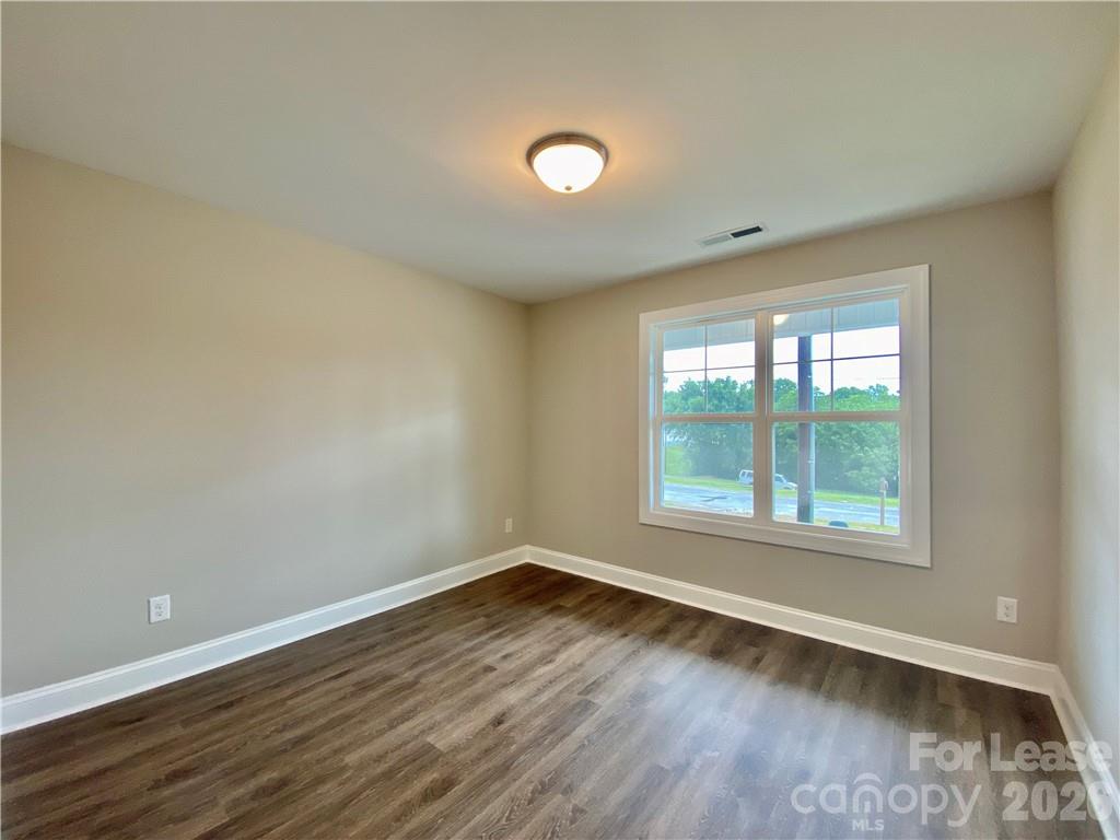 610 Ben Avenue Property Photo 10