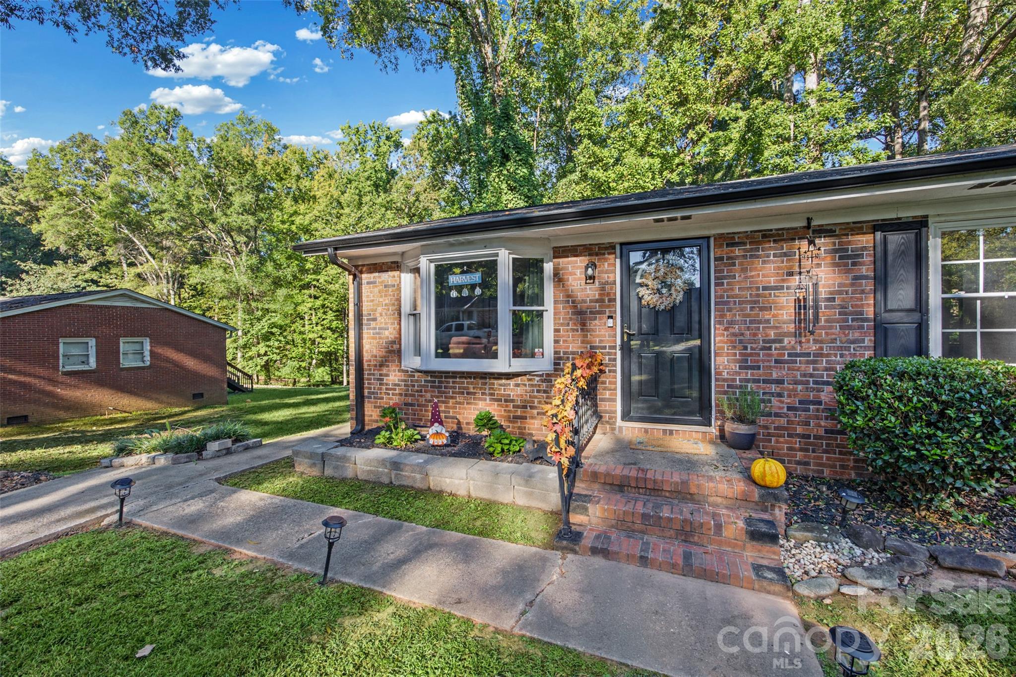 18 Northbrook Drive Property Photo 3