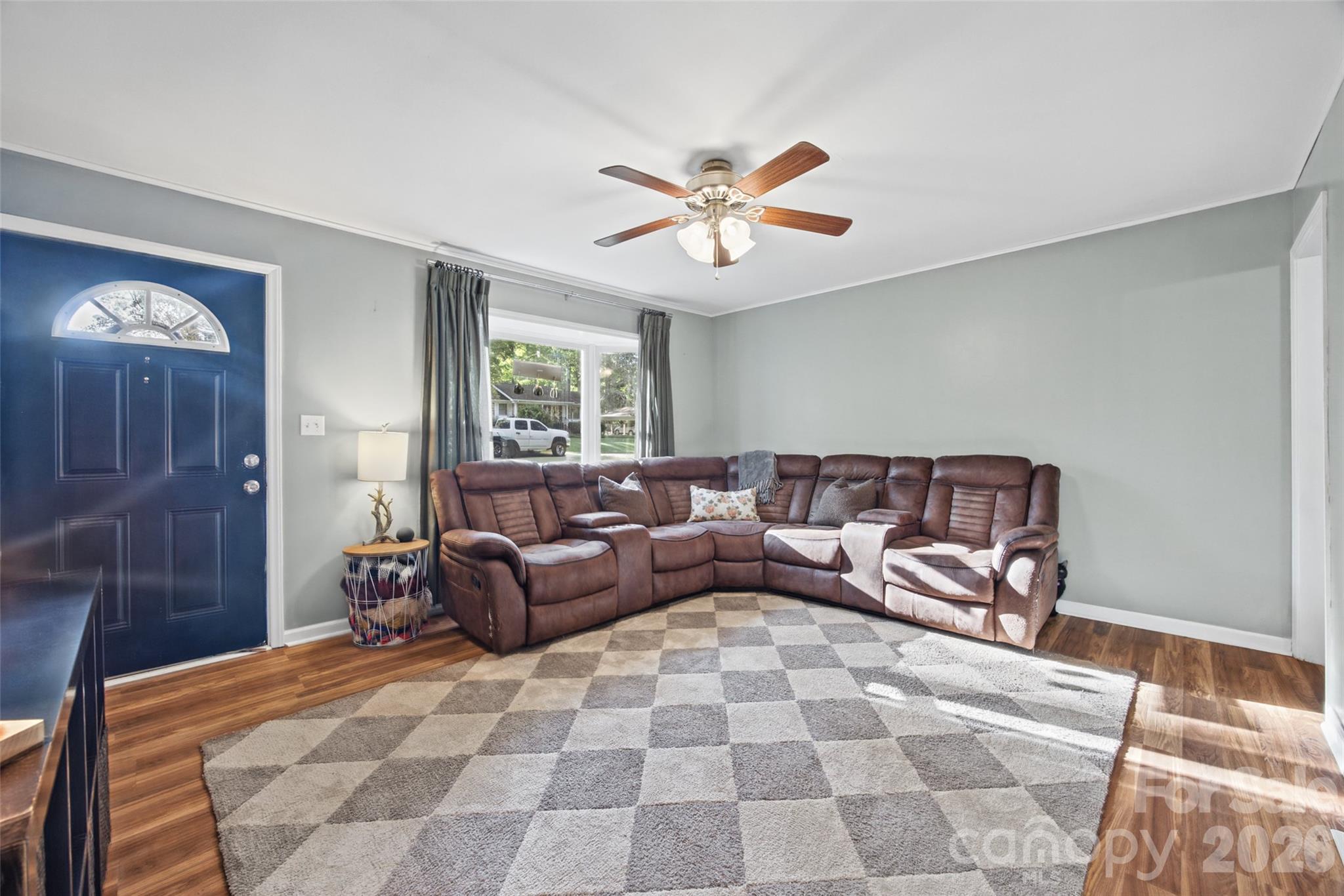 18 Northbrook Drive Property Photo 6