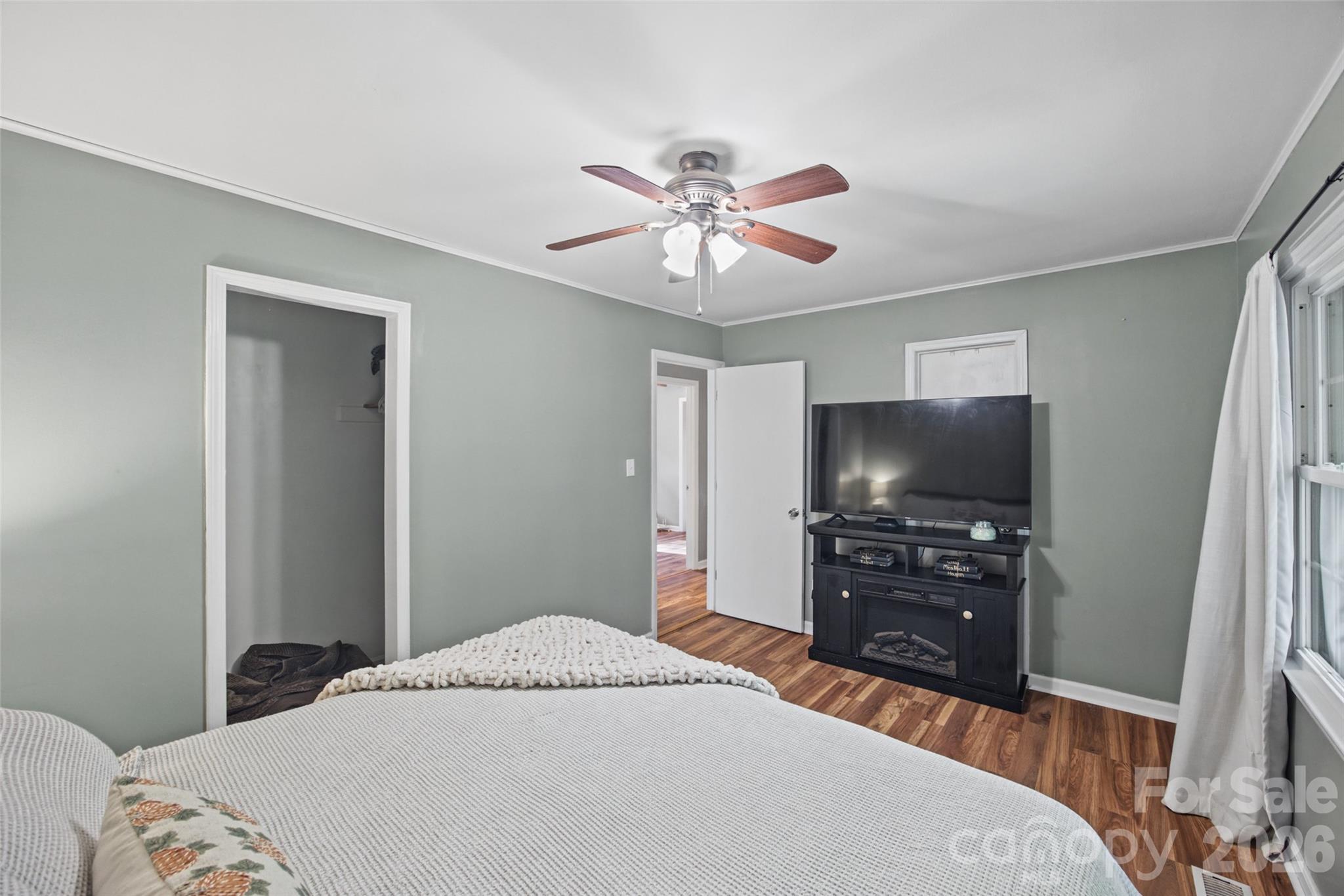 18 Northbrook Drive Property Photo 15