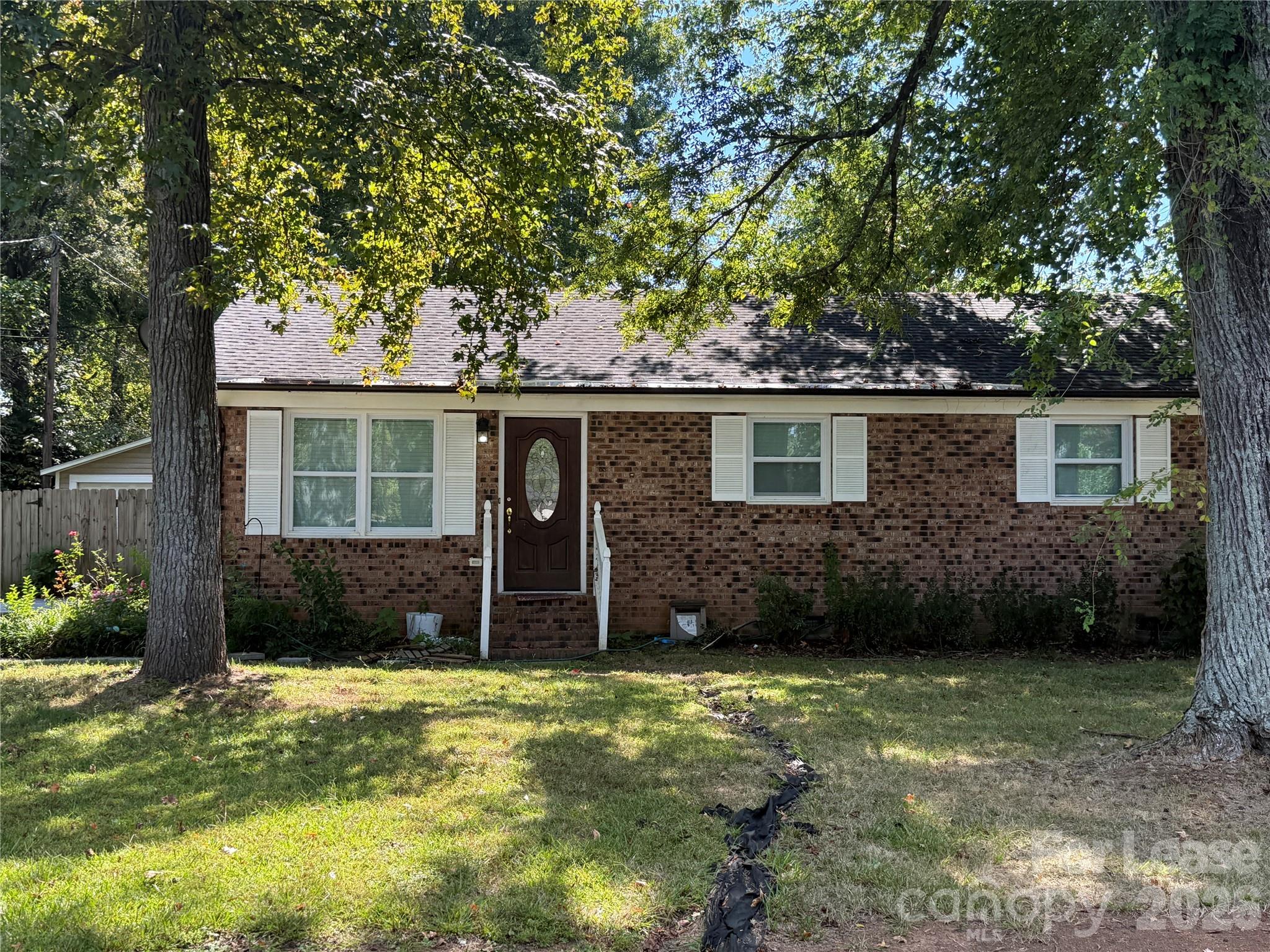 117 Grover Moore Place Property Photo 2