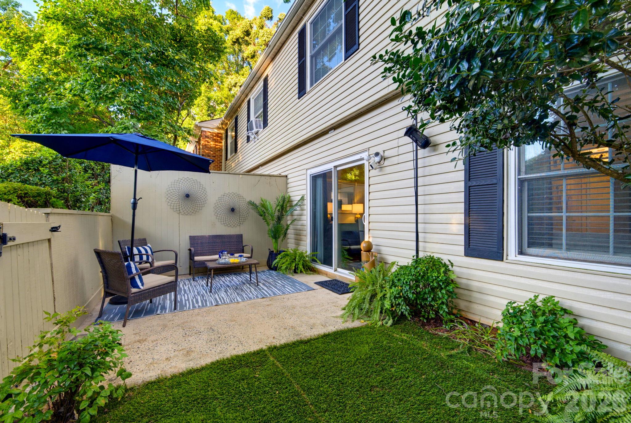 5901 Quail Hollow Road F Property Photo 1