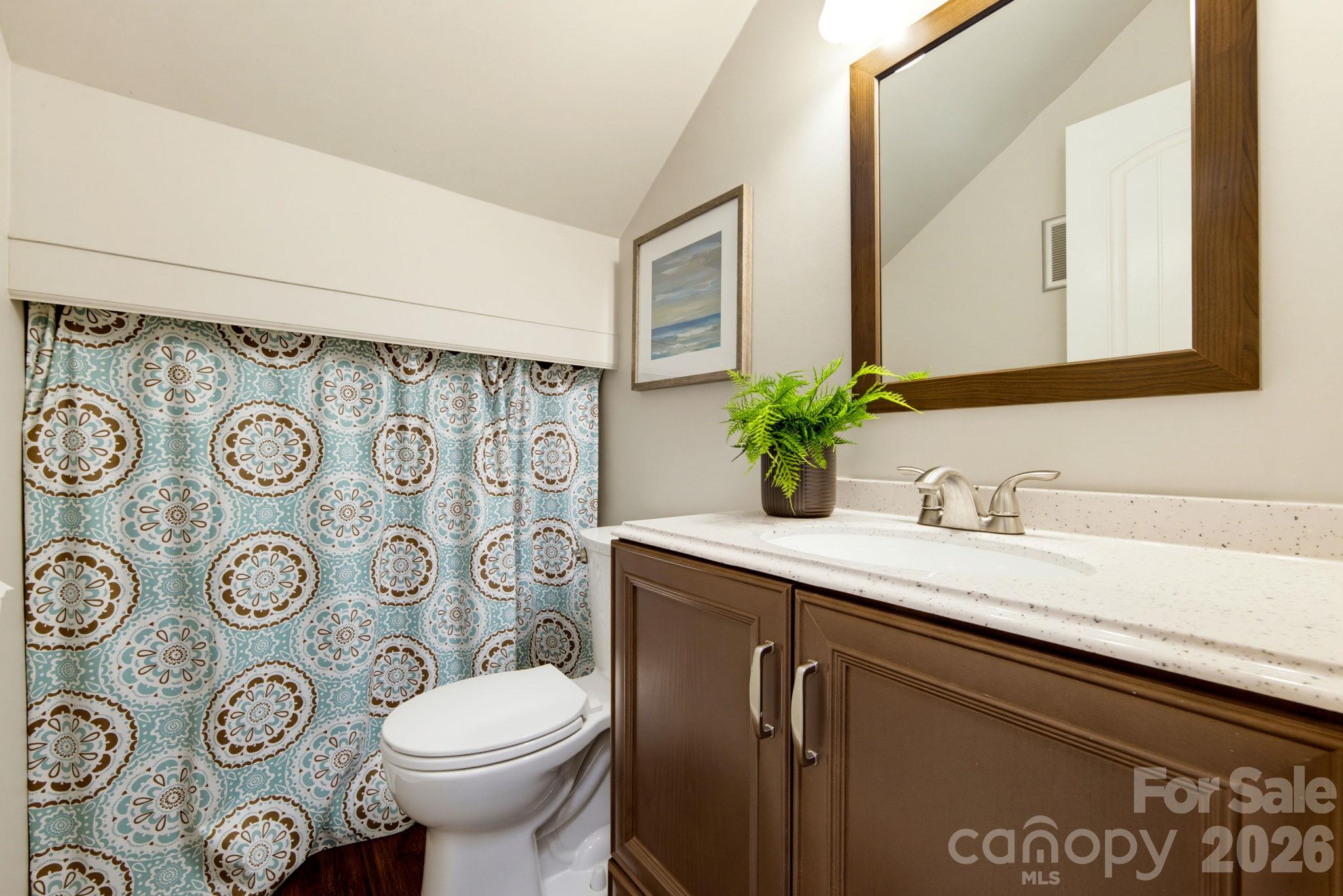 5901 Quail Hollow Road F Property Photo 16
