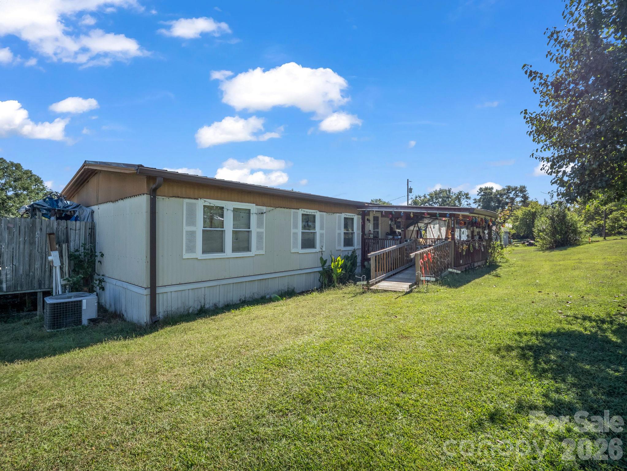 126 Chime Lane Property Photo 3