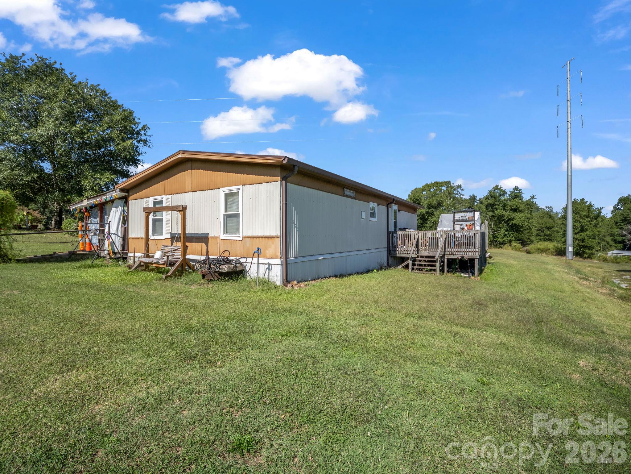 126 Chime Lane Property Photo 4