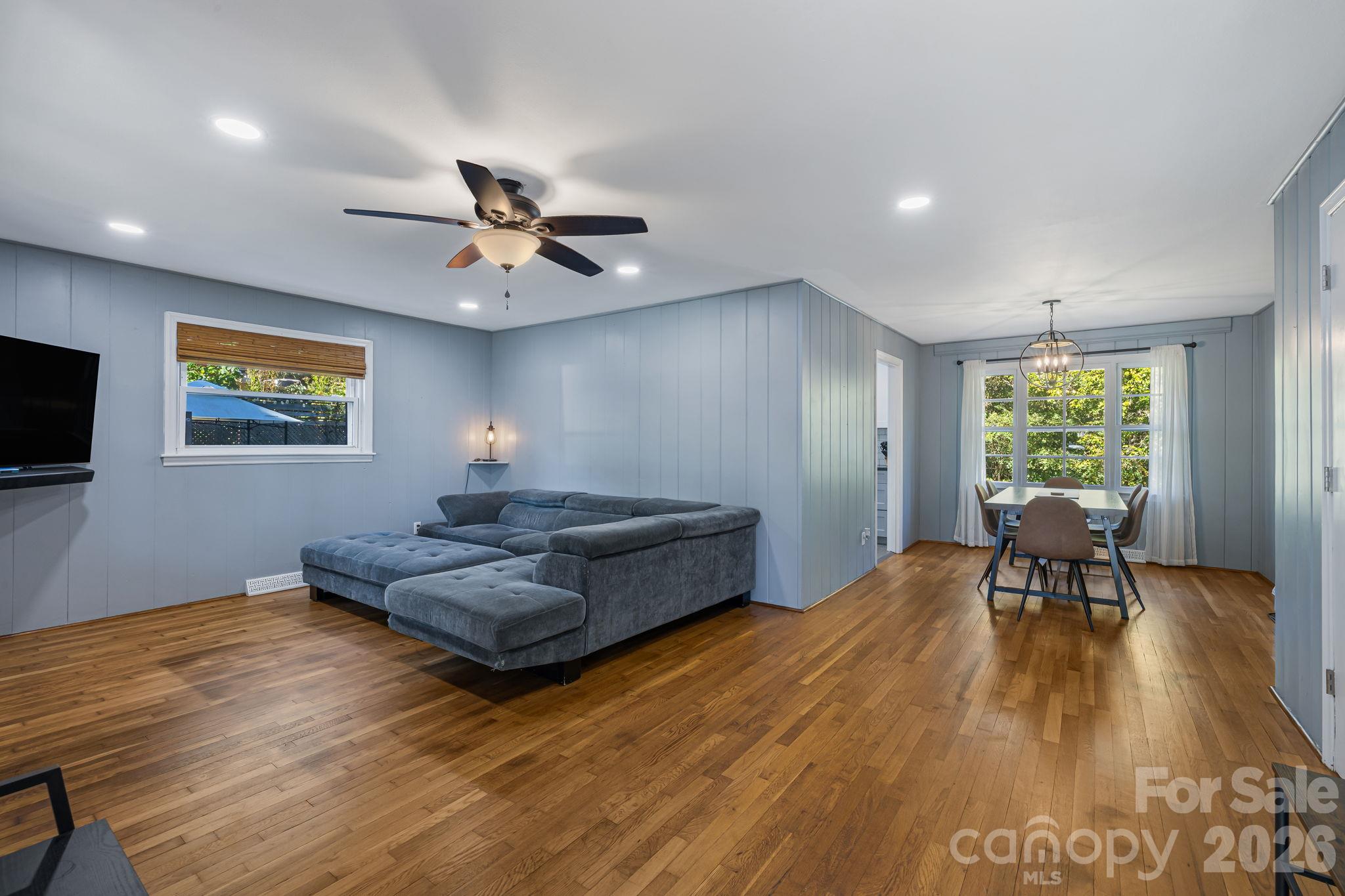 227 Cedar Hill Road Property Photo 3