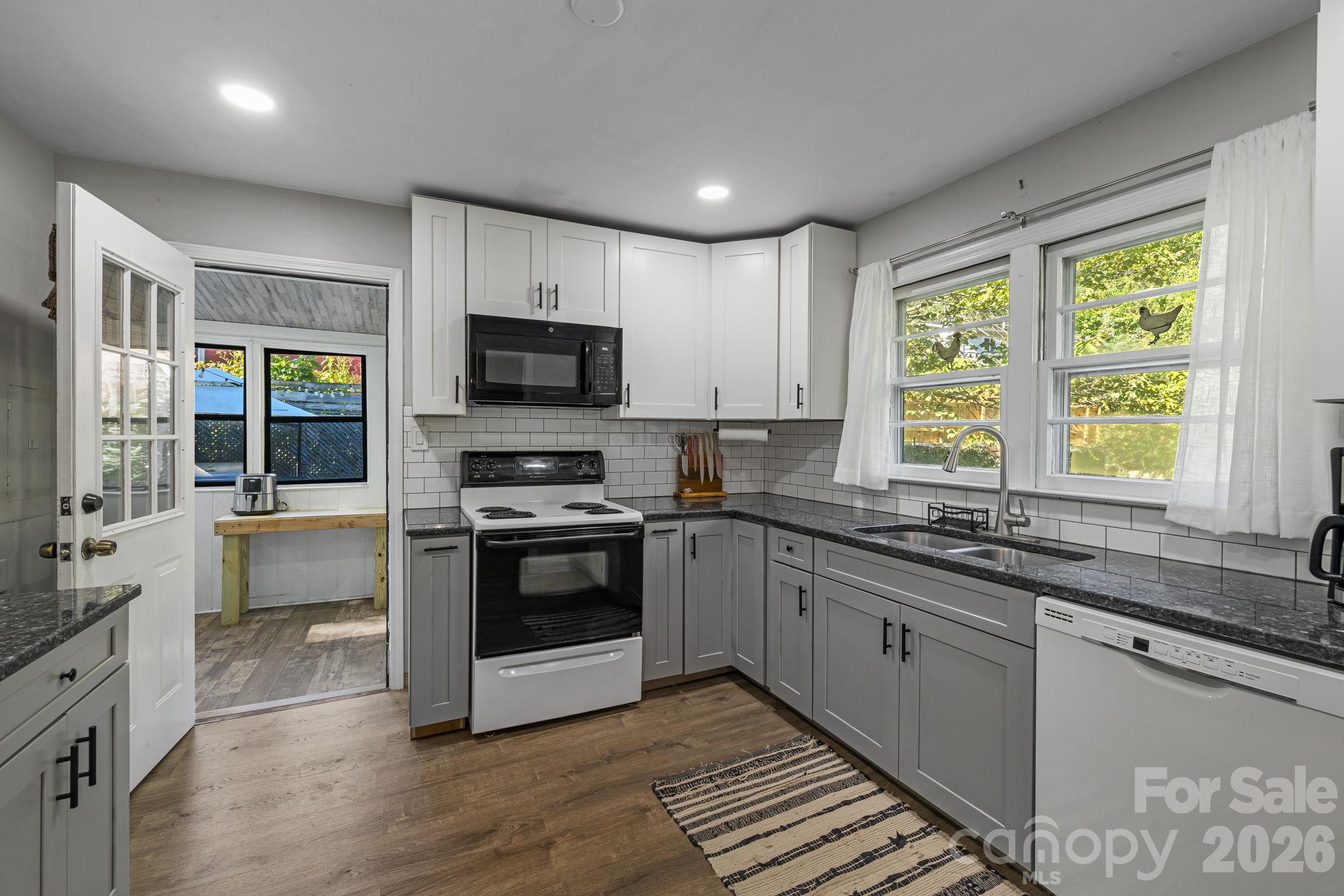 227 Cedar Hill Road Property Photo 16