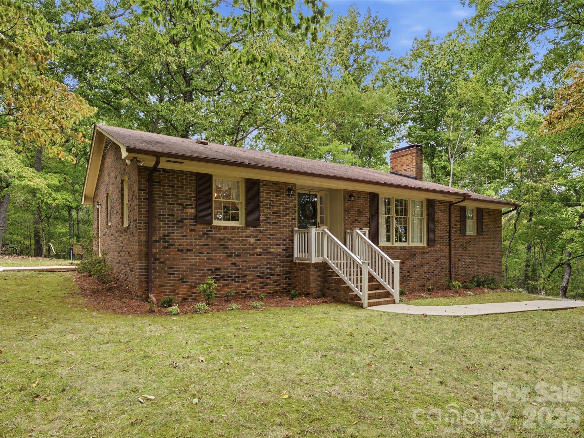 26729a Valley Drive Property Photo 1