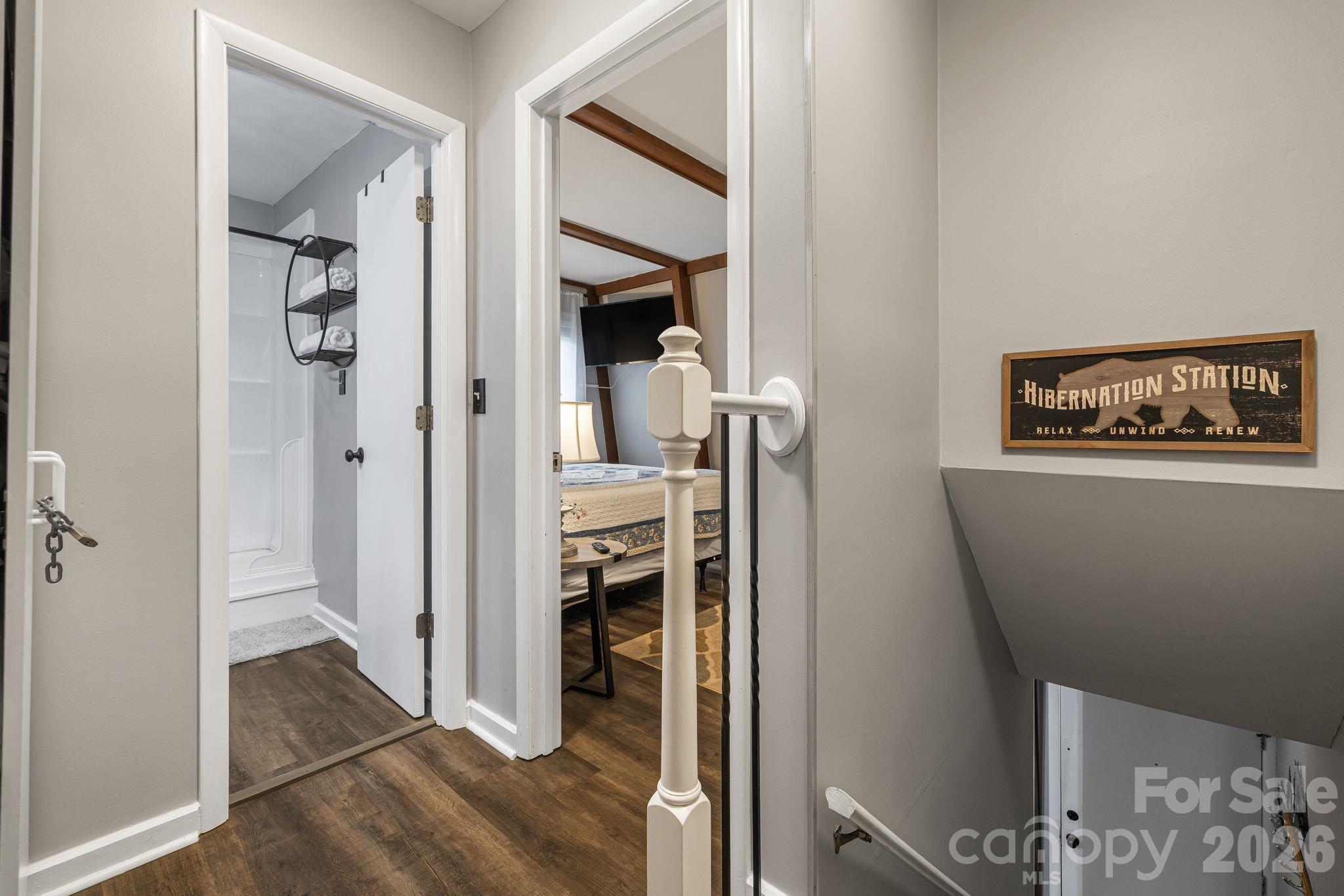 42 Hemlock Hill Road B Property Photo 15