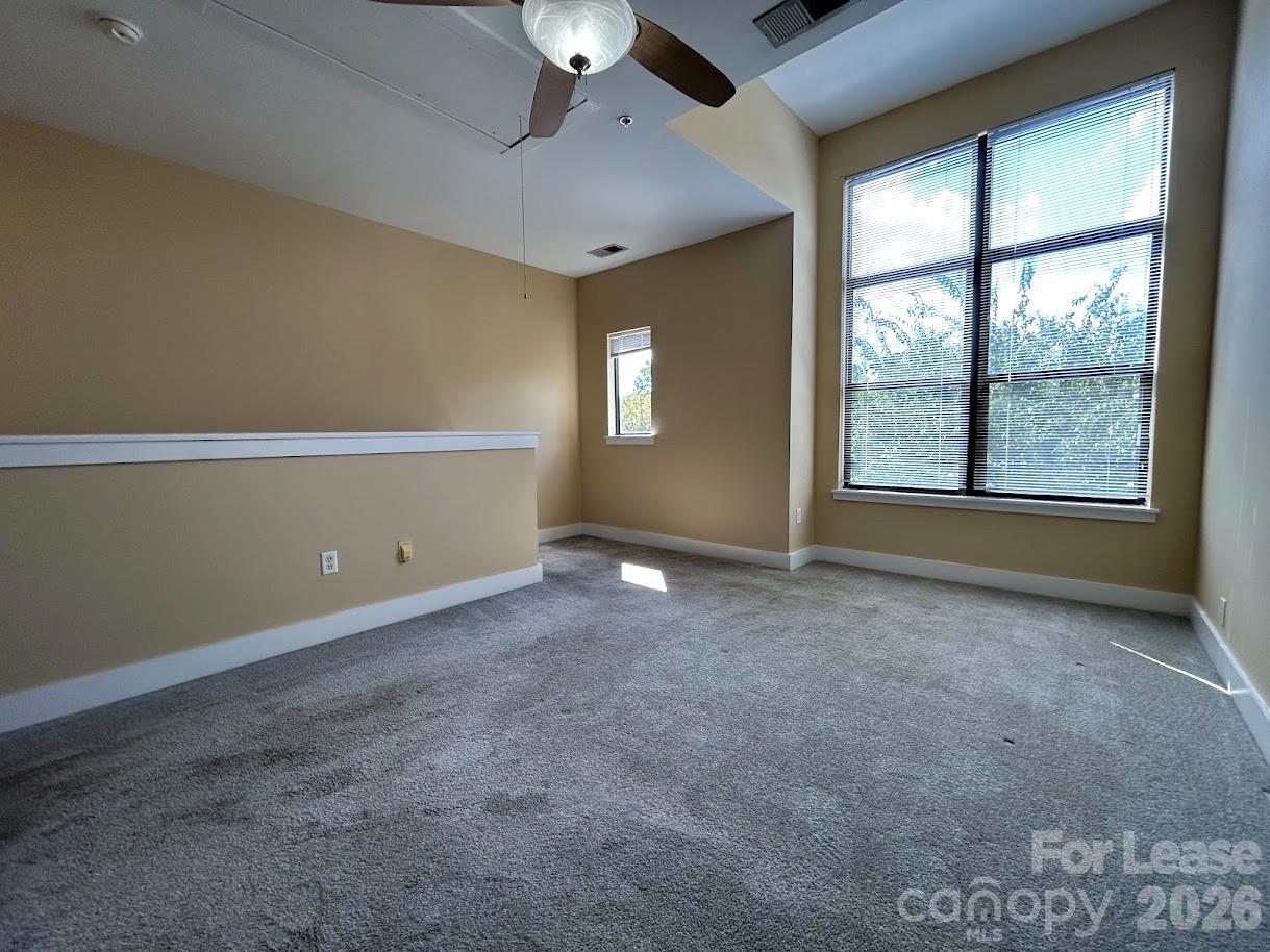 937 E 7th Street Property Photo 26