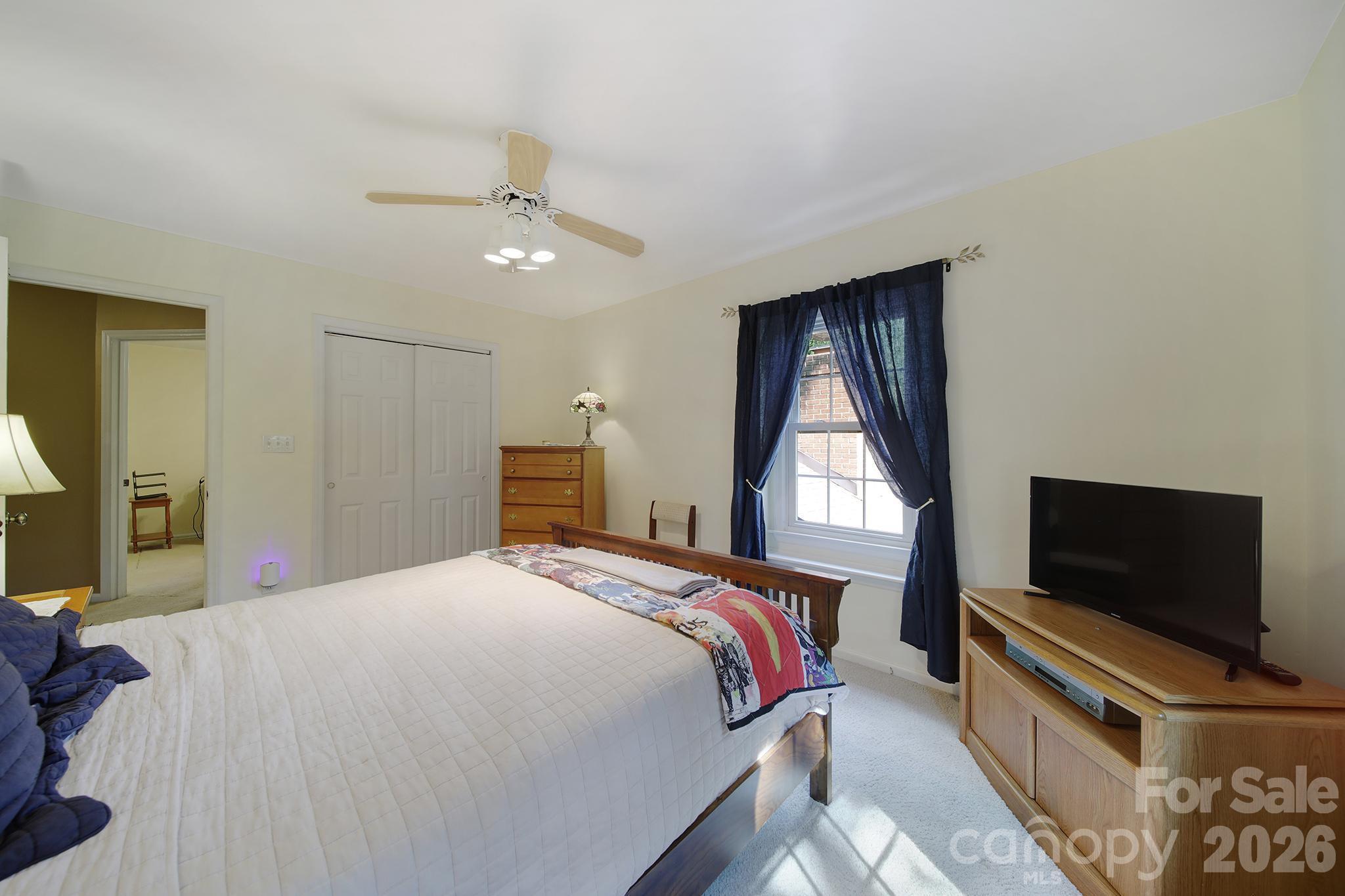 6134 Hickory Forest Drive Property Photo 29