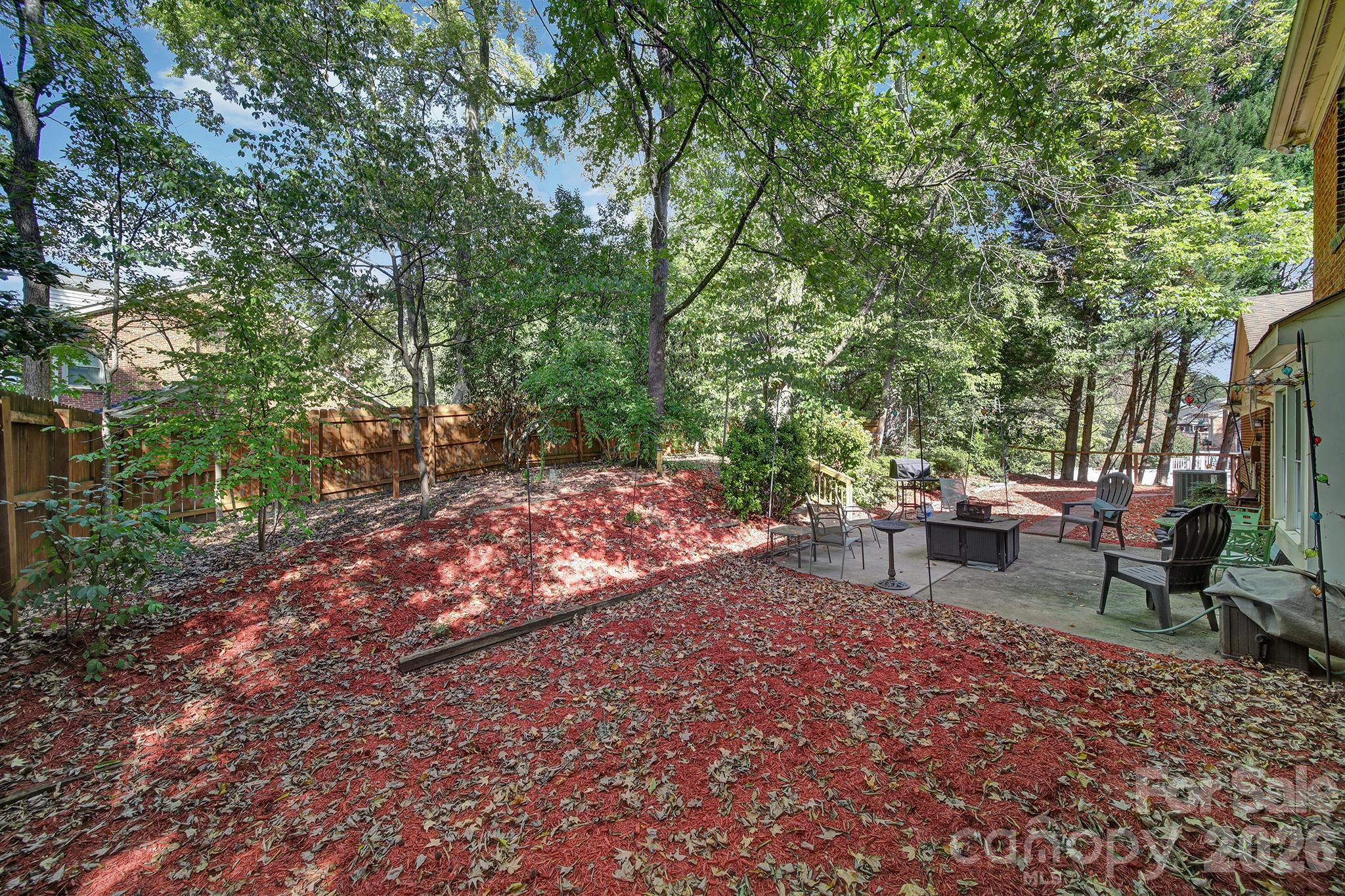 6134 Hickory Forest Drive Property Photo 35
