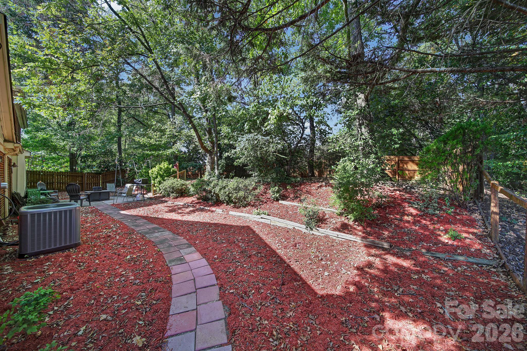 6134 Hickory Forest Drive Property Photo 40