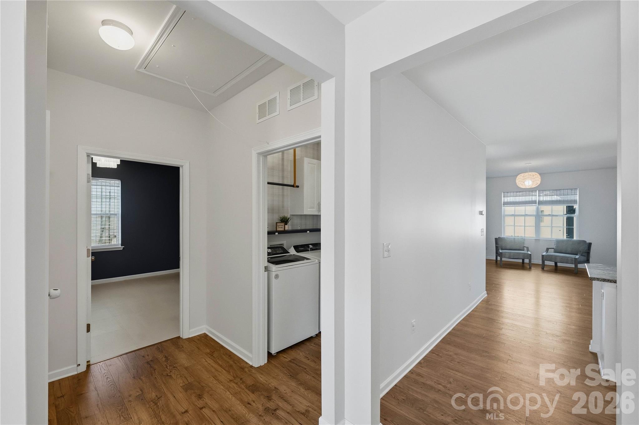 146 N Cromwell Drive Property Photo 11
