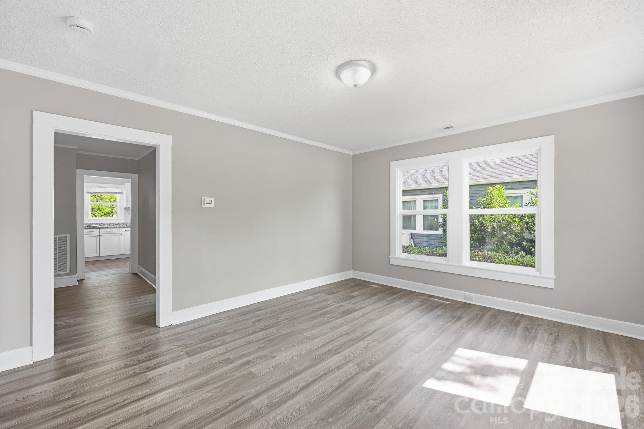 1006 W C Street Property Photo 5