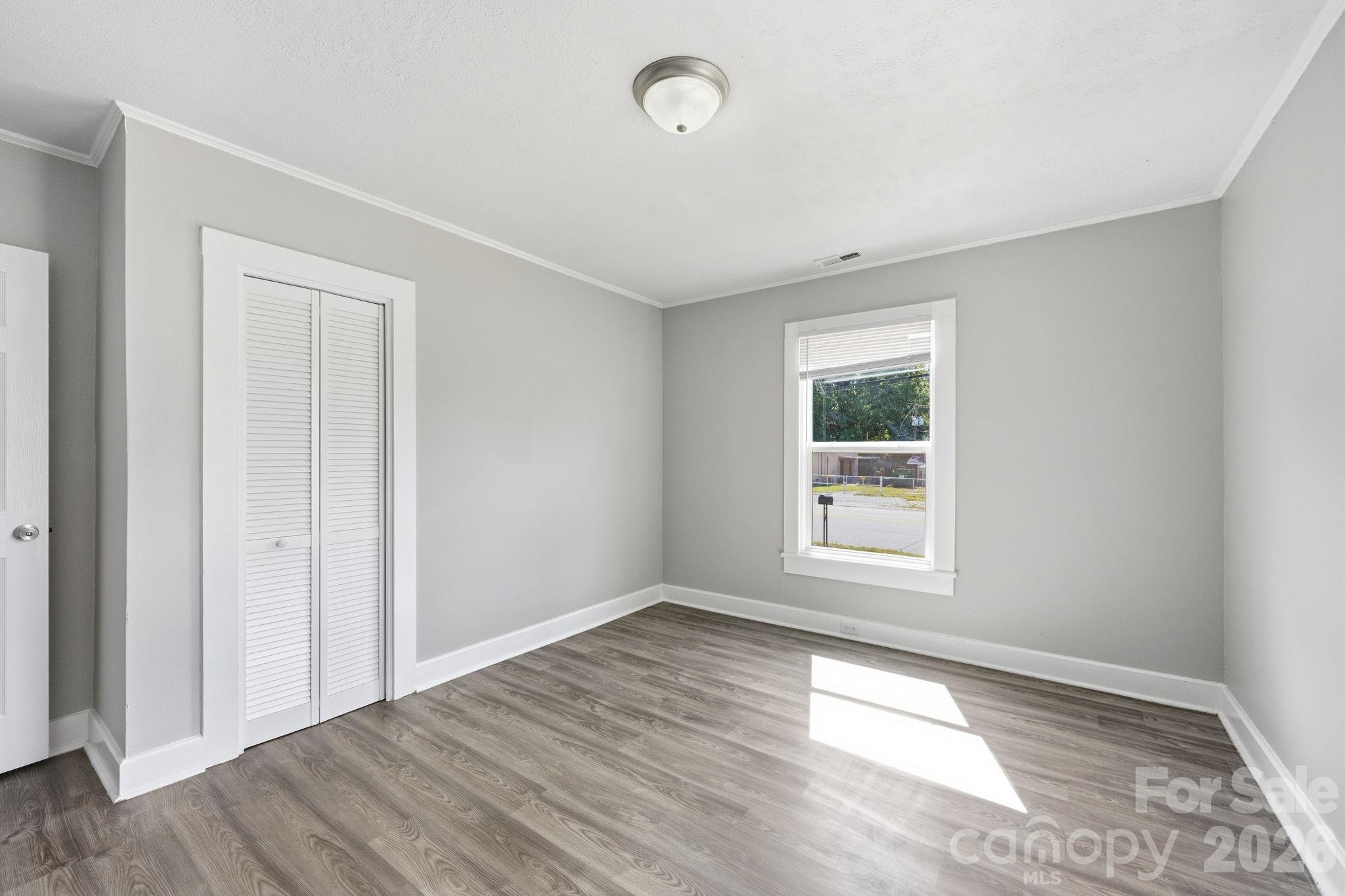 1006 W C Street Property Photo 8