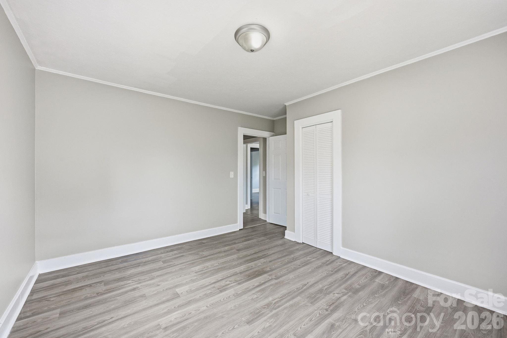 1006 W C Street Property Photo 9