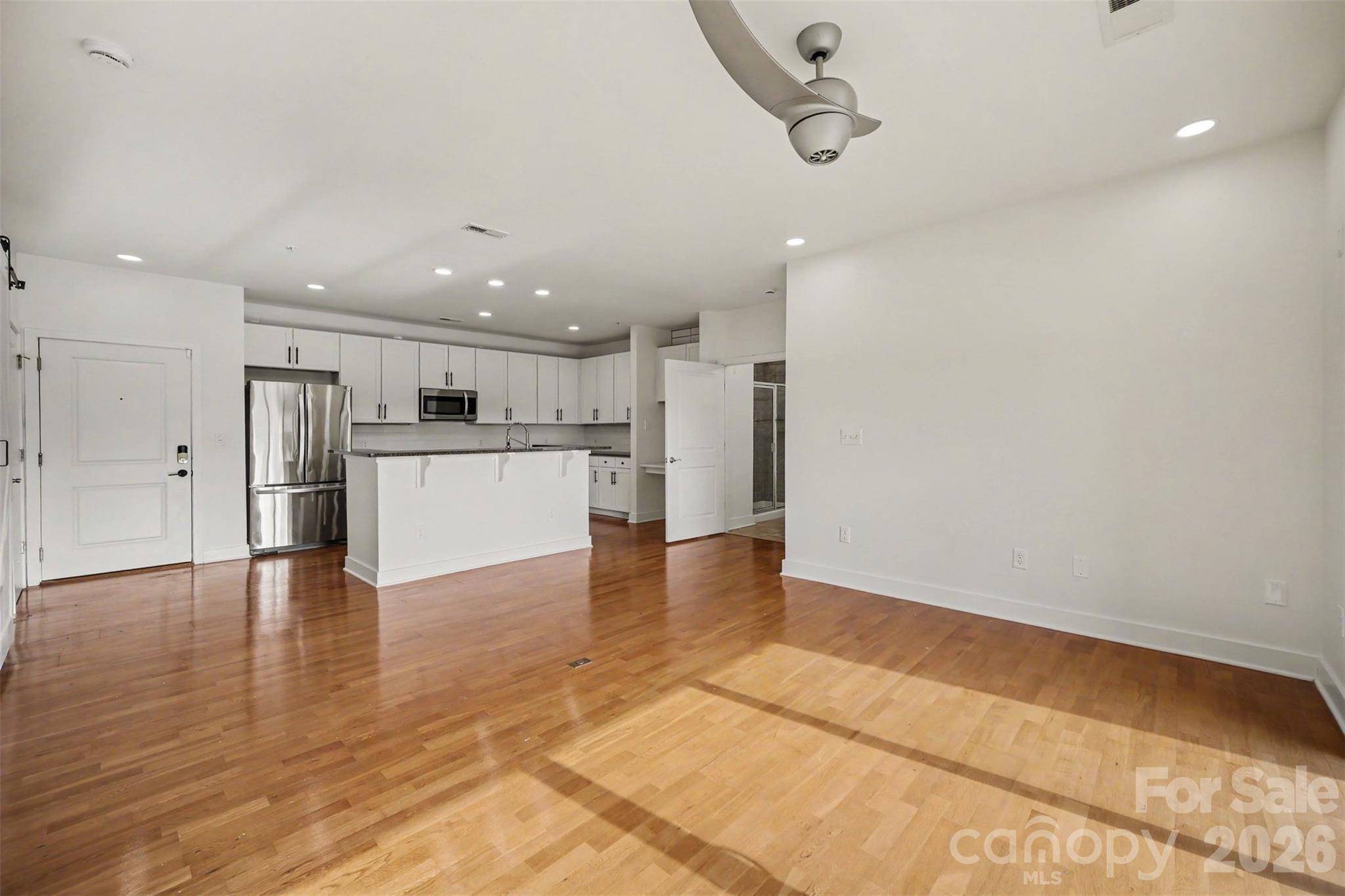 630 Calvert Street 301 Property Photo 7
