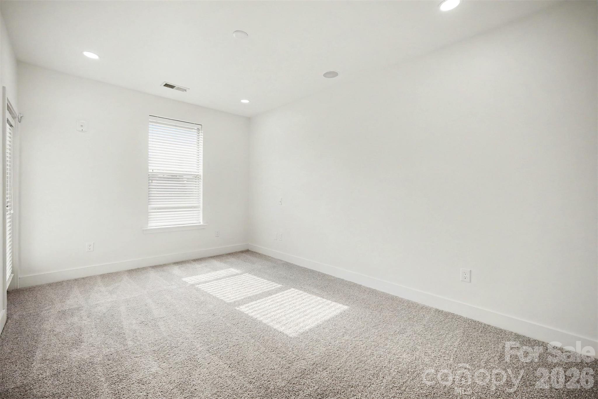 630 Calvert Street 301 Property Photo 11