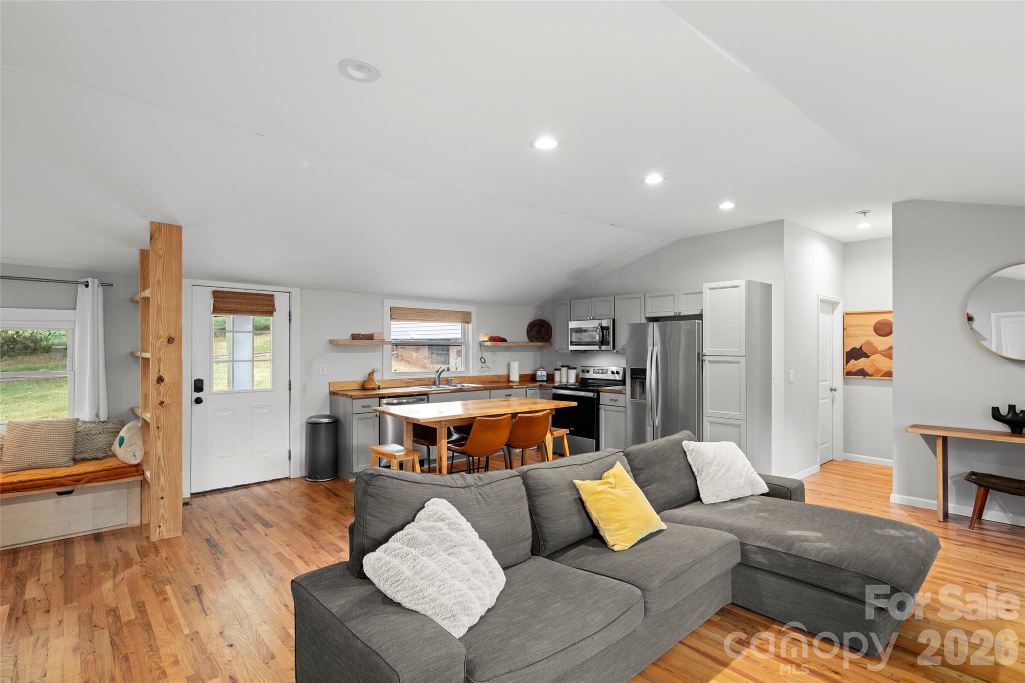 28 Long Cove Road Property Photo 5