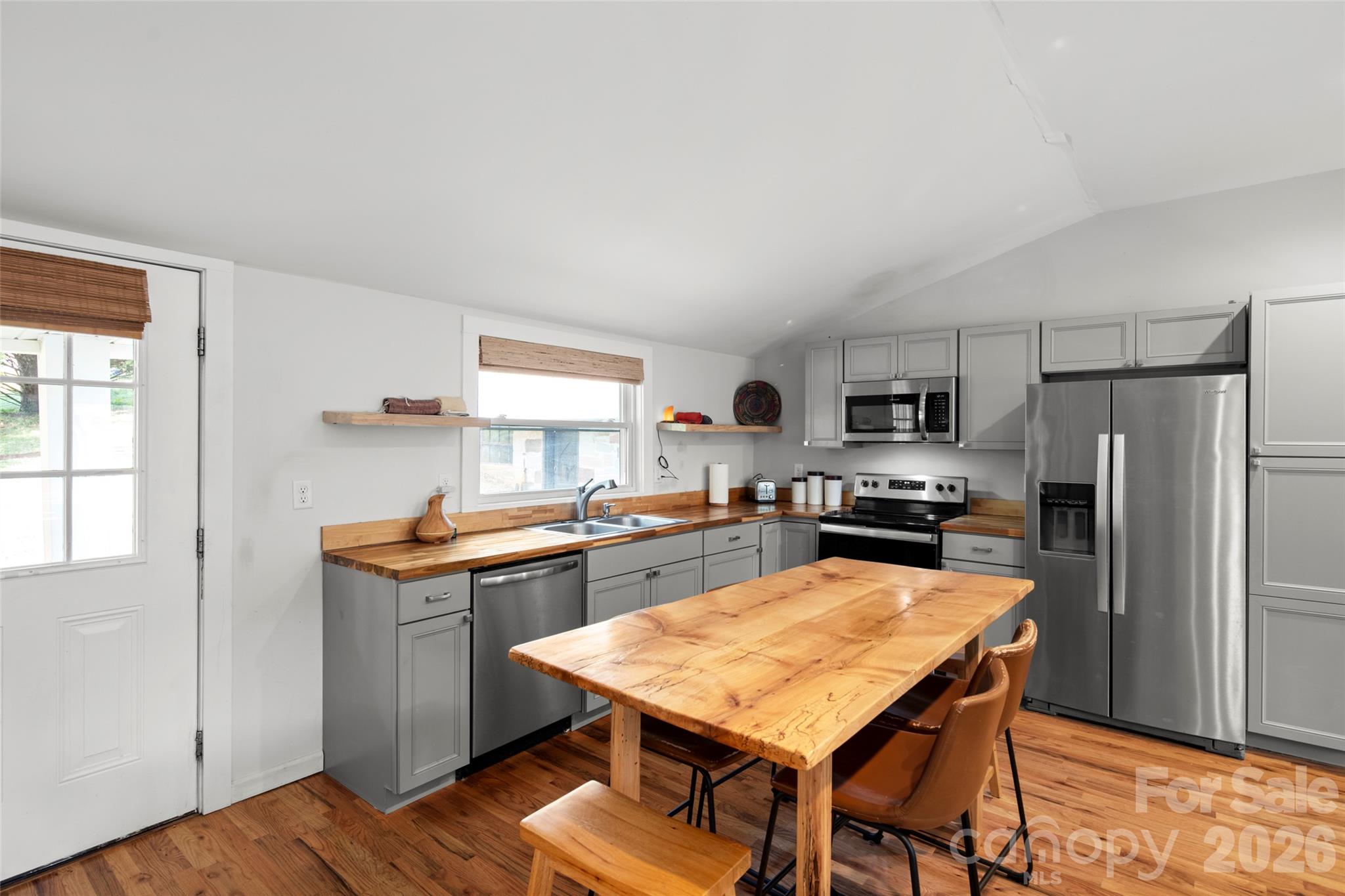 28 Long Cove Road Property Photo 8