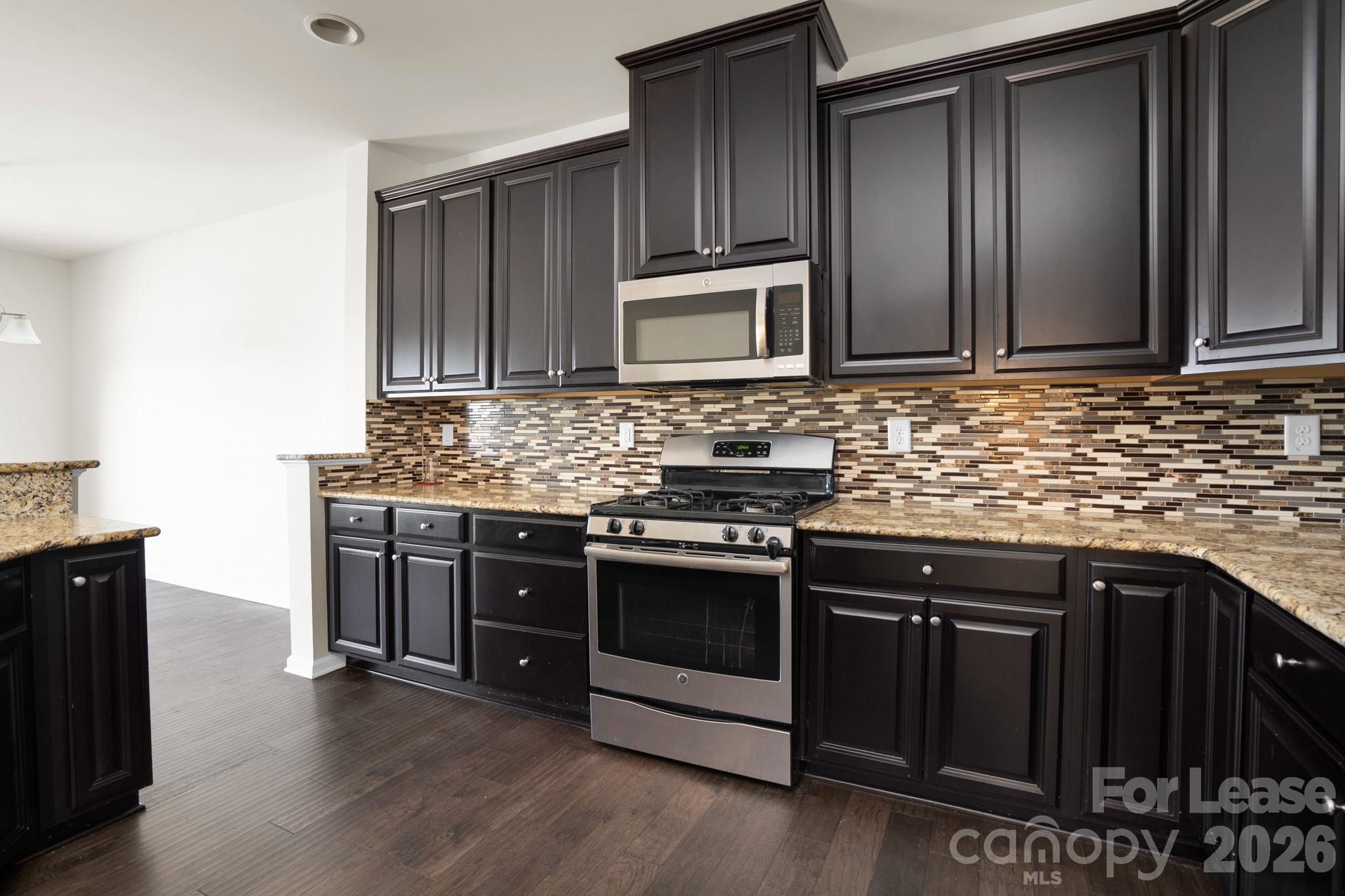 2302 Rachelwood Drive Property Photo 11