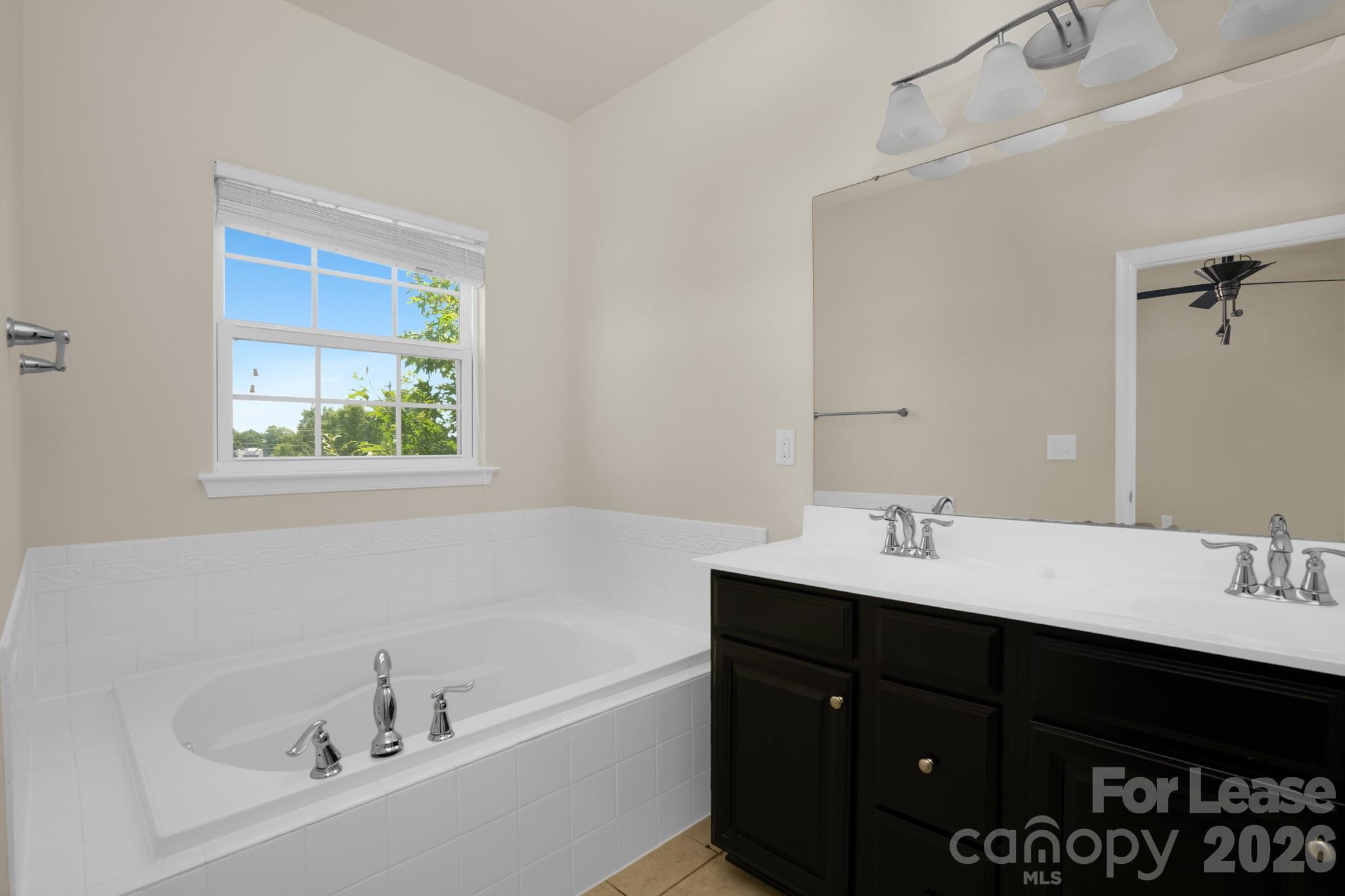 2302 Rachelwood Drive Property Photo 18