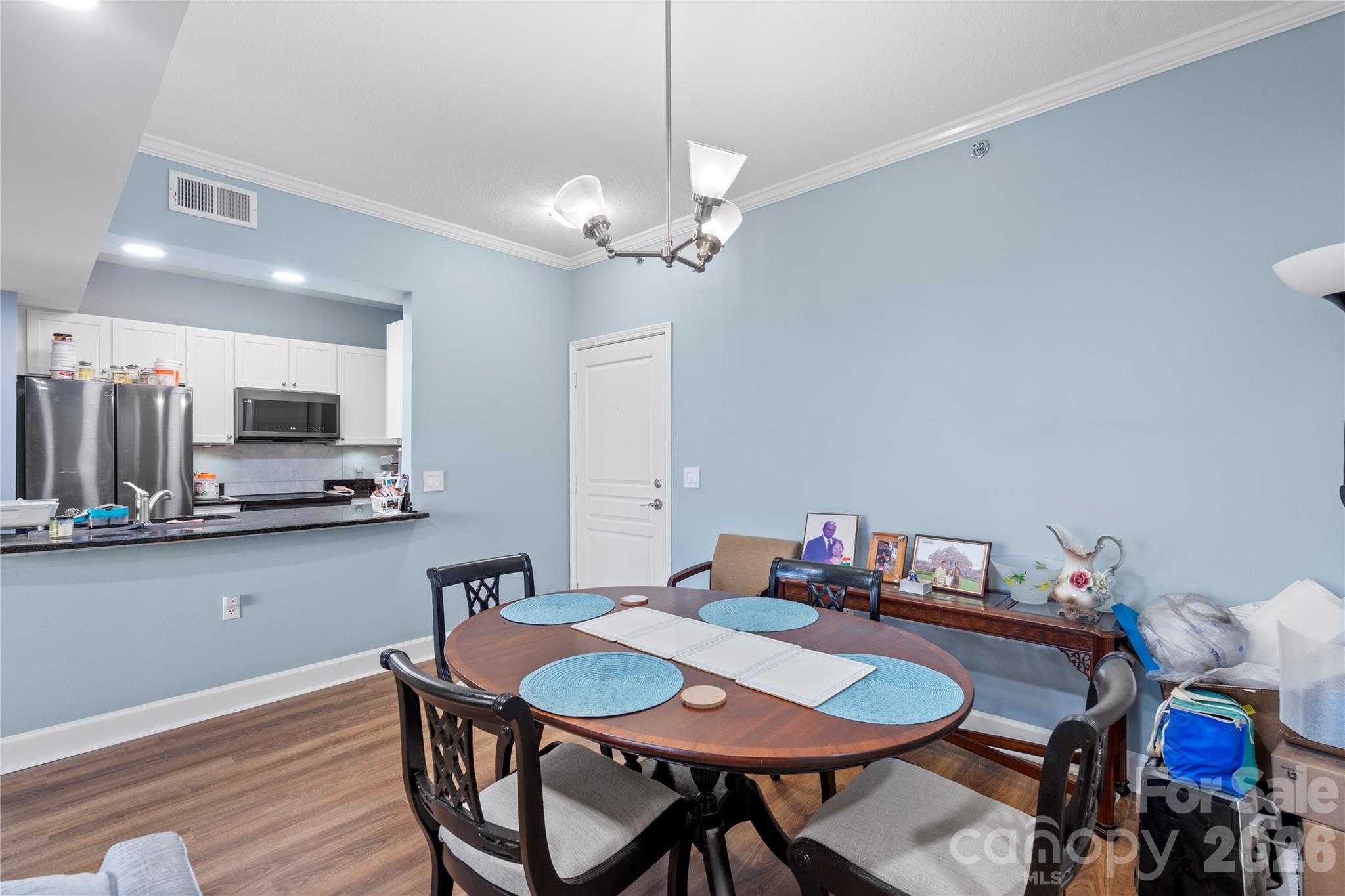 1315 East Boulevard 509 Property Photo 5