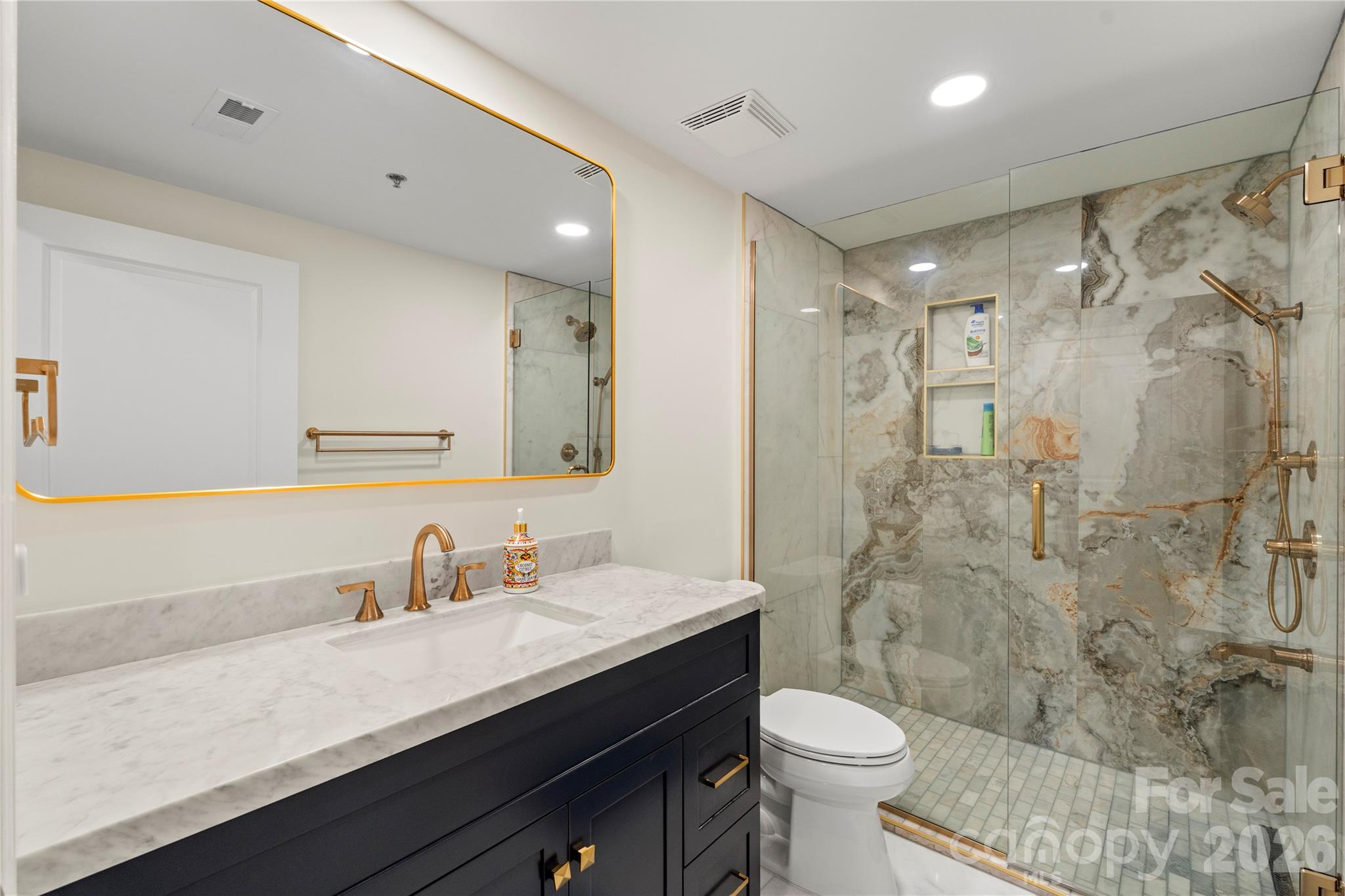 1315 East Boulevard 509 Property Photo 16