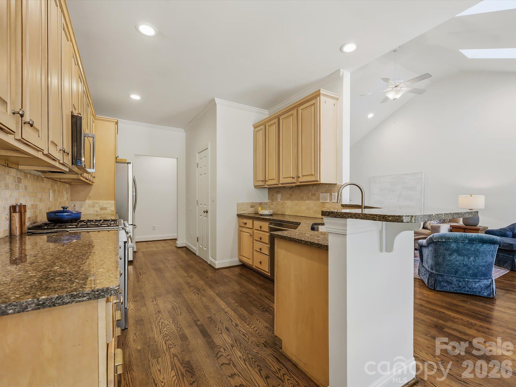 21325 Summerbrook Drive Property Photo 23