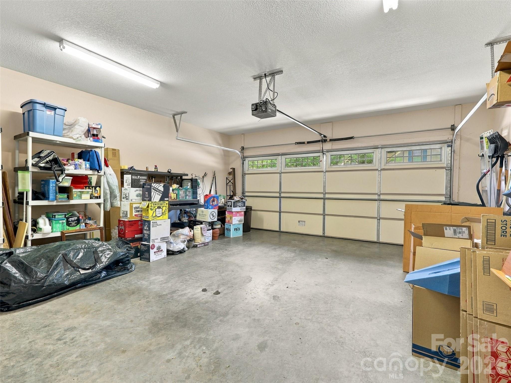 220 Waterside Drive Property Photo 28