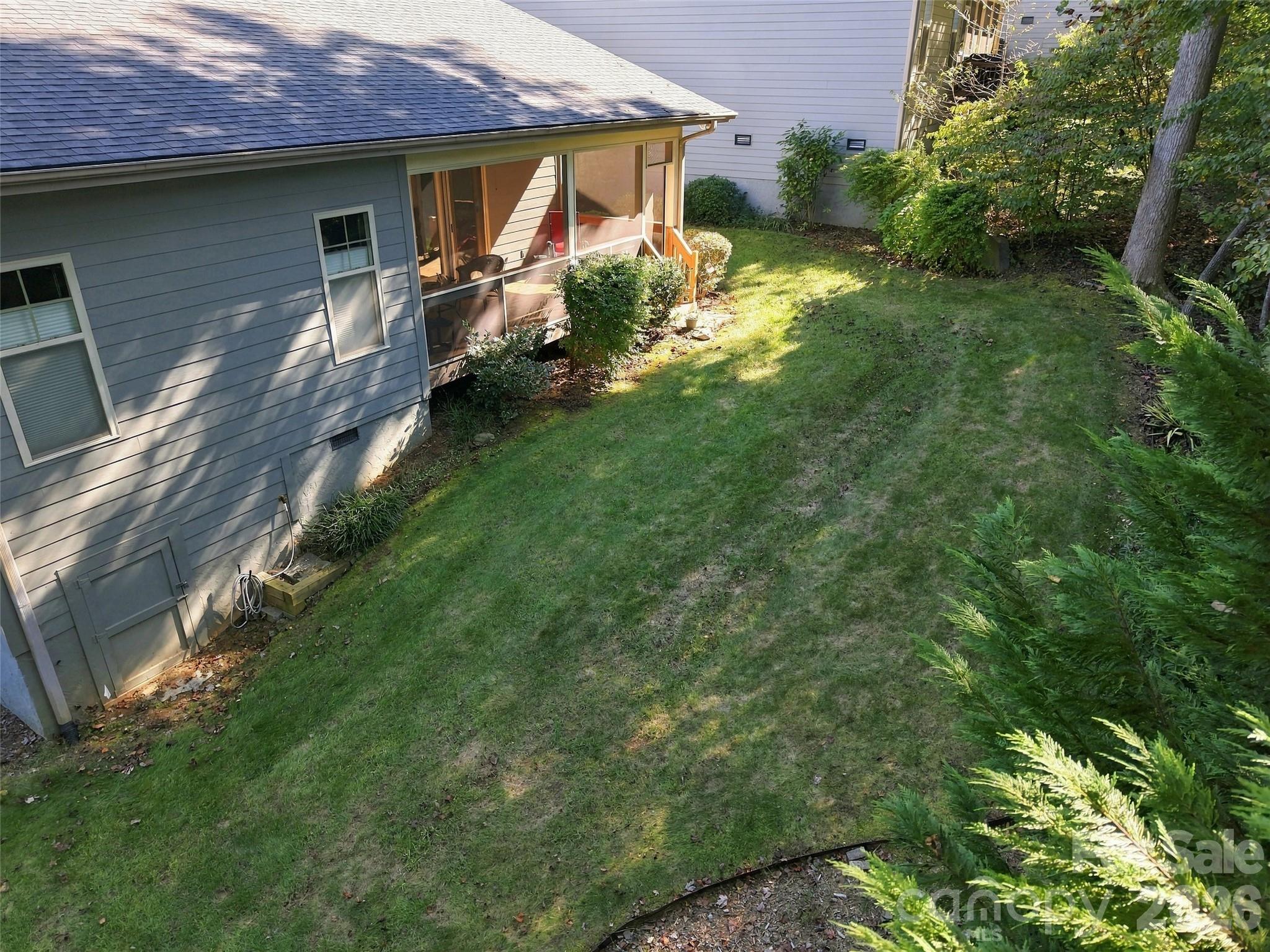 220 Waterside Drive Property Photo 42