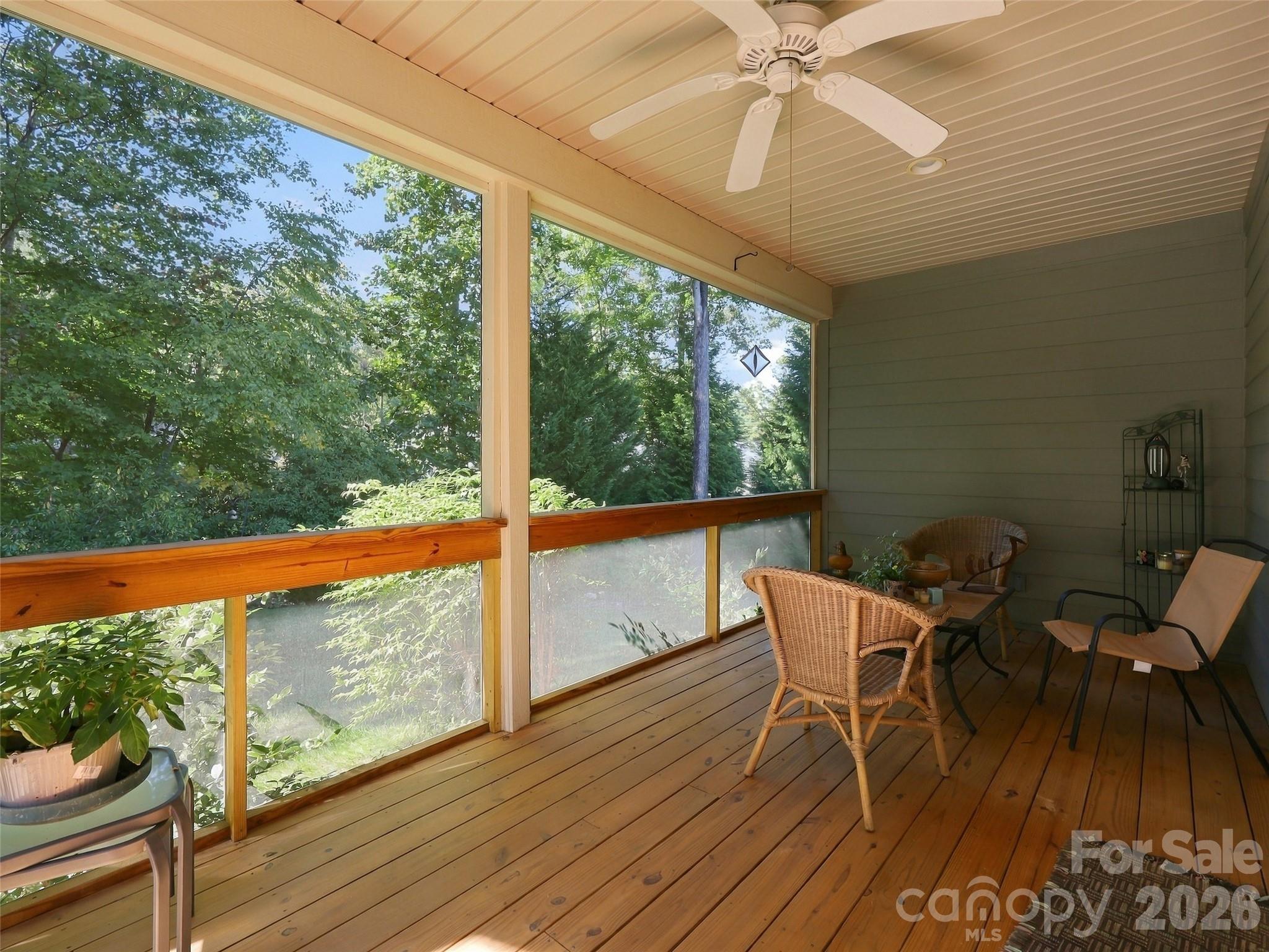 220 Waterside Drive Property Photo 43
