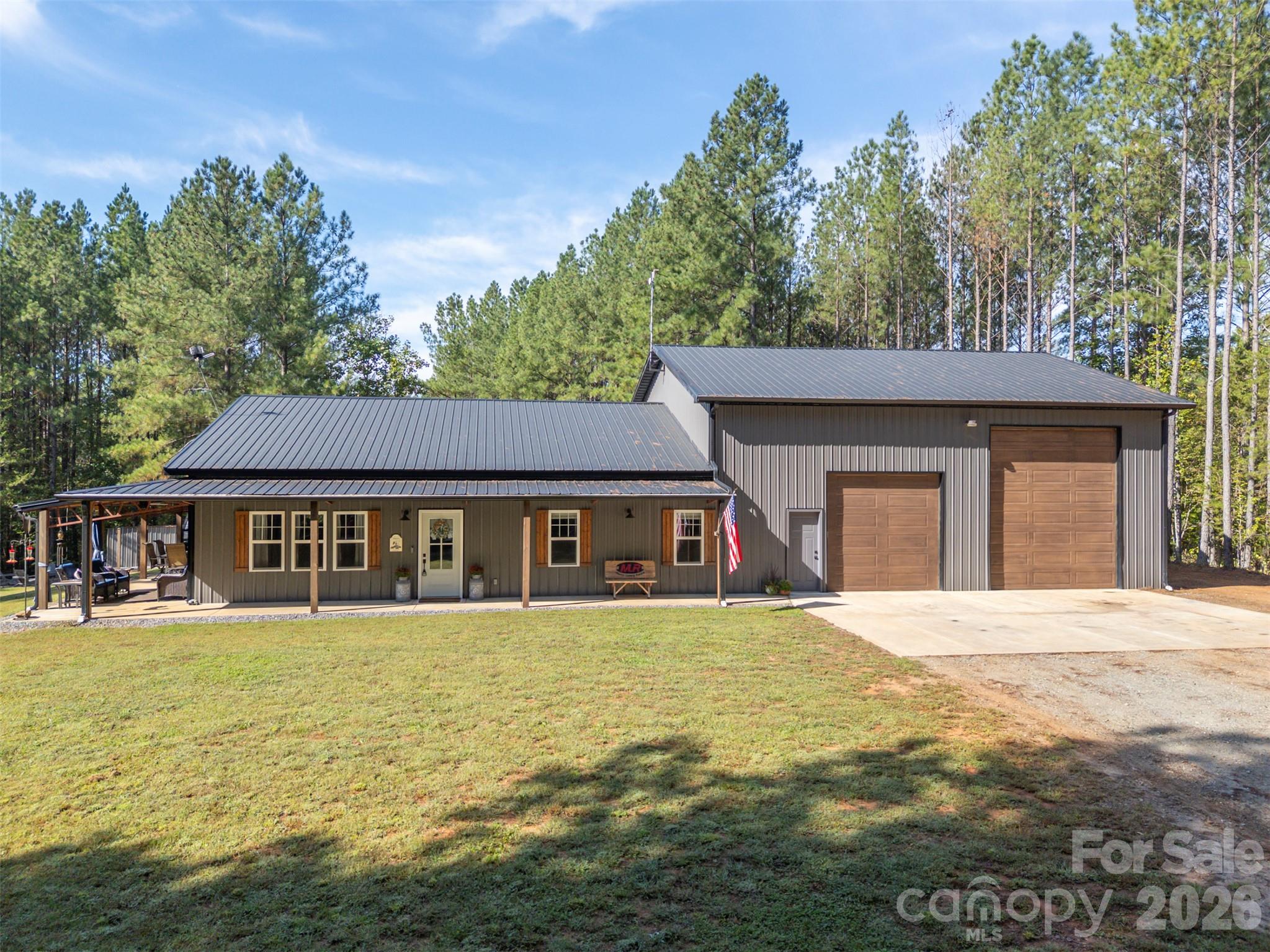 5238 Brooks Chapel Road Property Photo 2