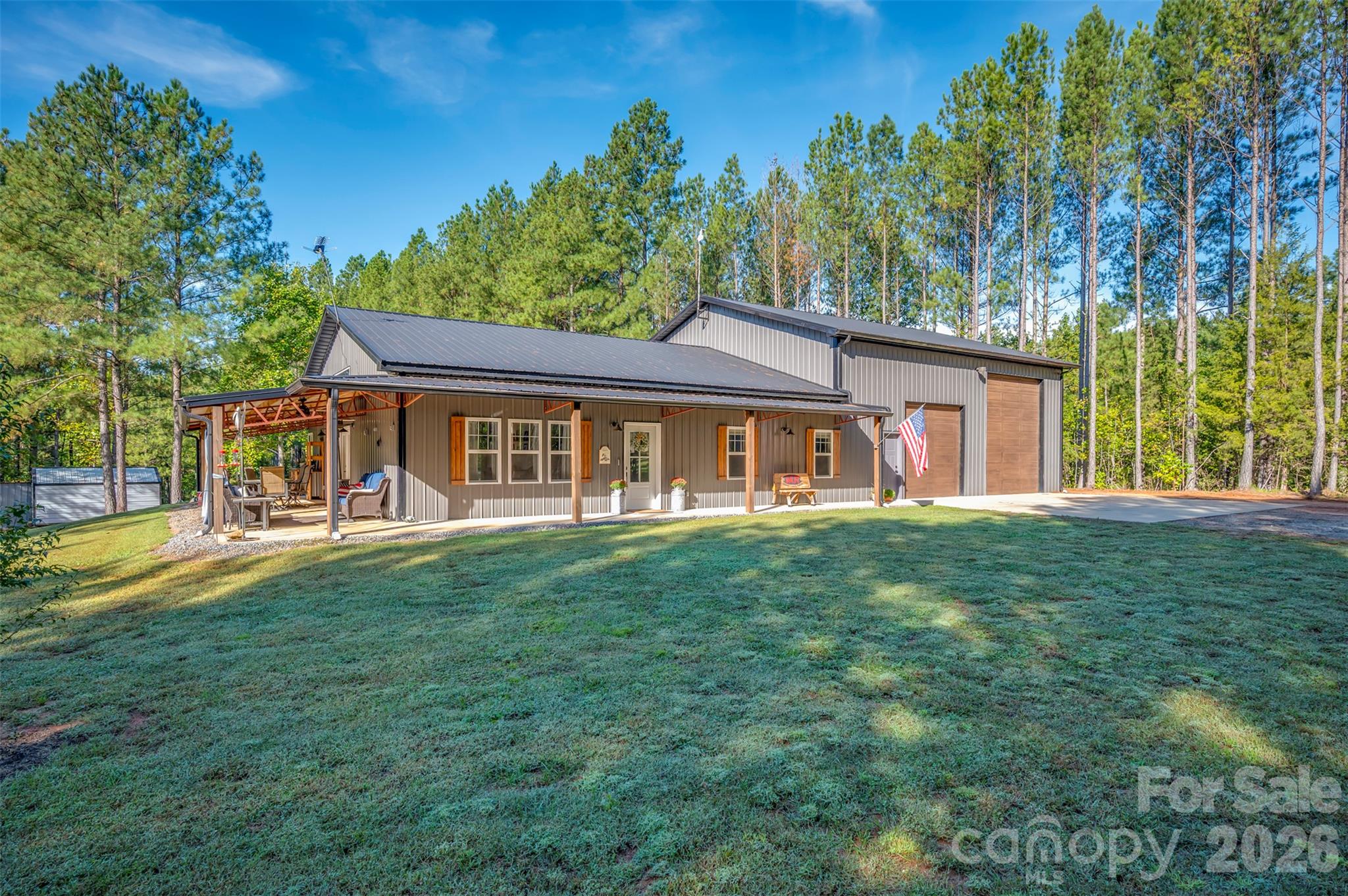 5238 Brooks Chapel Road Property Photo 3