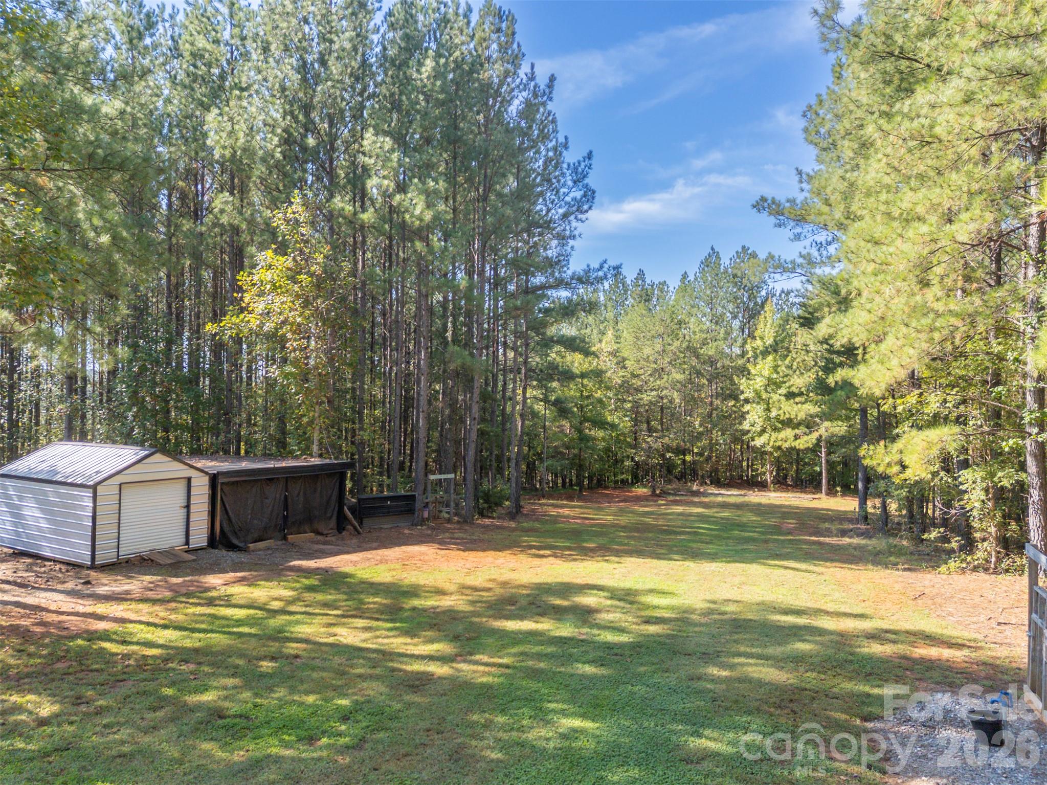 5238 Brooks Chapel Road Property Photo 4